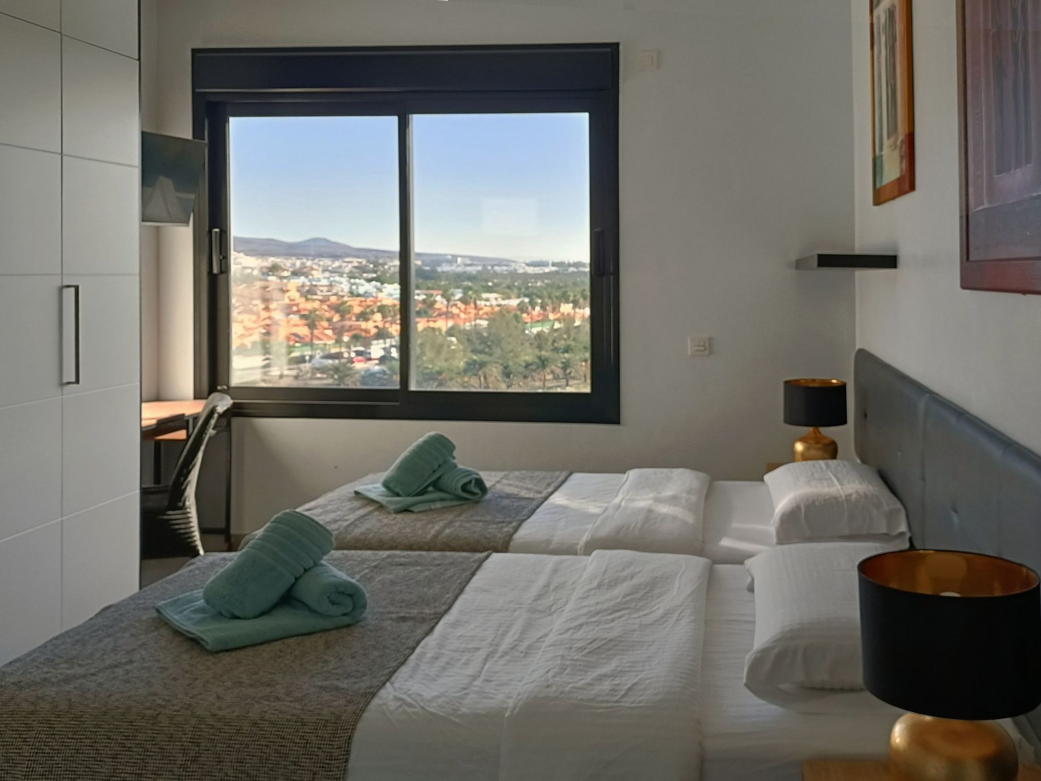 Atemberaubende Villa mit passender Aussicht-Image-tags.info