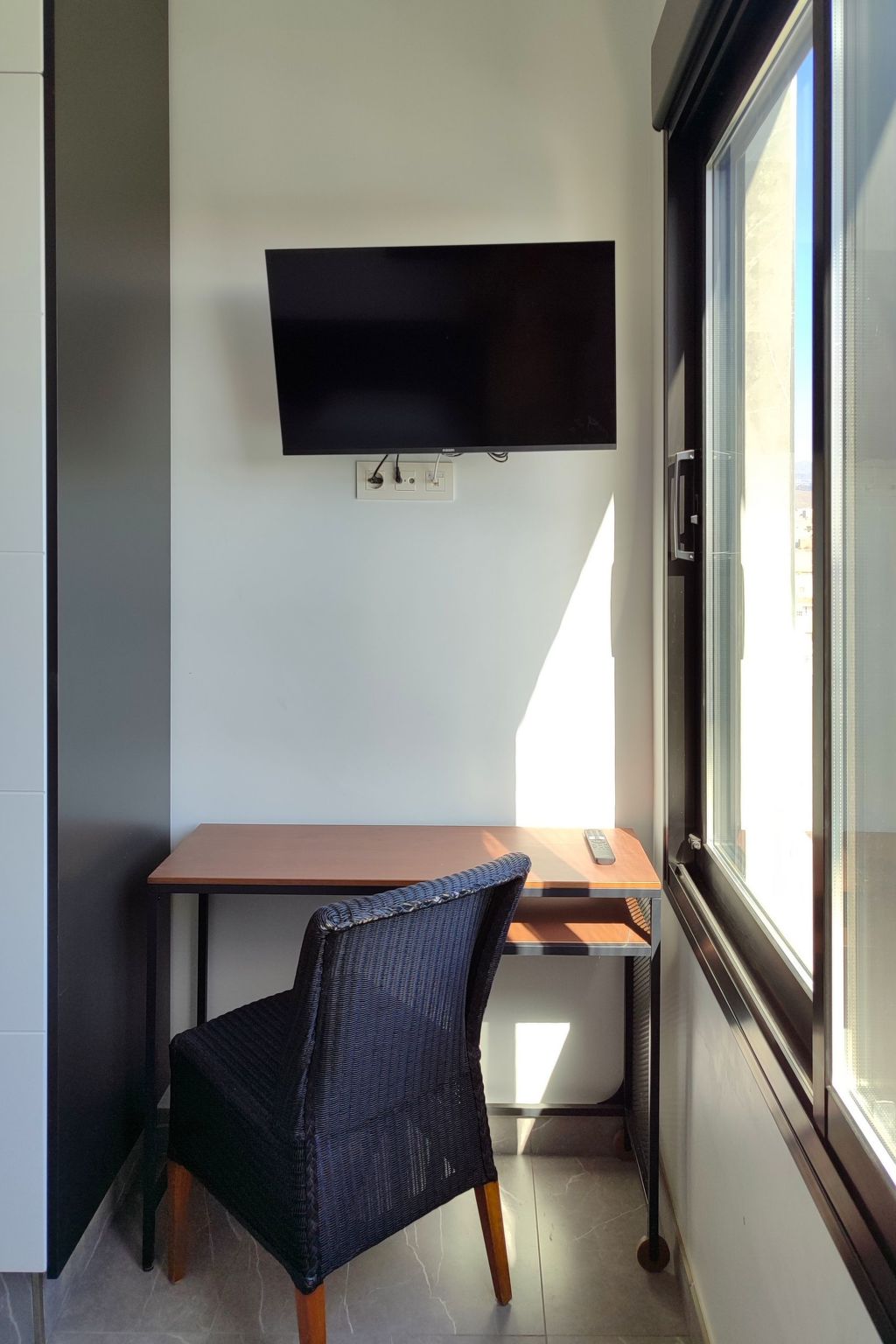 Atemberaubende Villa mit passender Aussicht-Image-tags.info