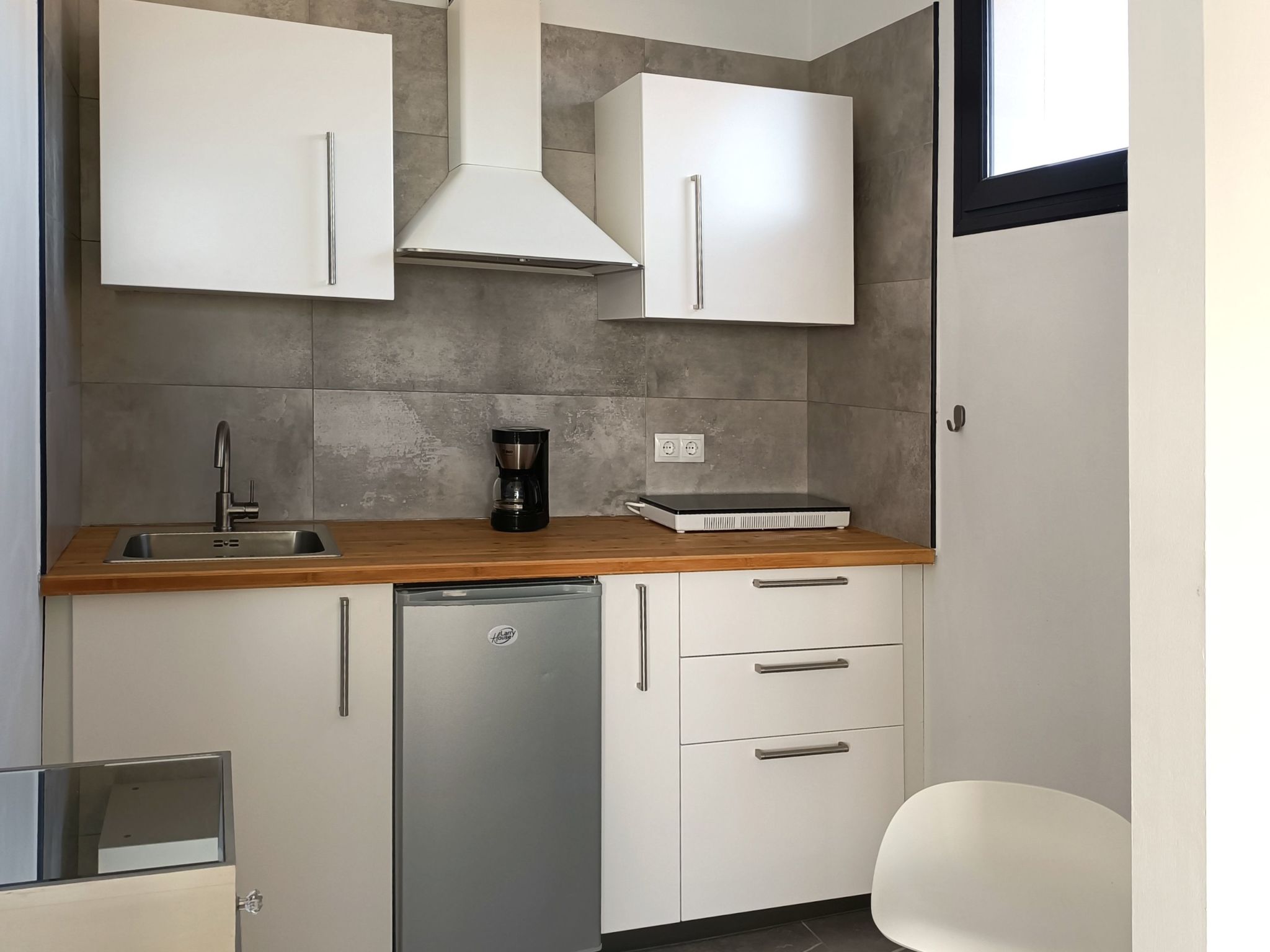 Atemberaubende Villa mit passender Aussicht-Image-tags.info