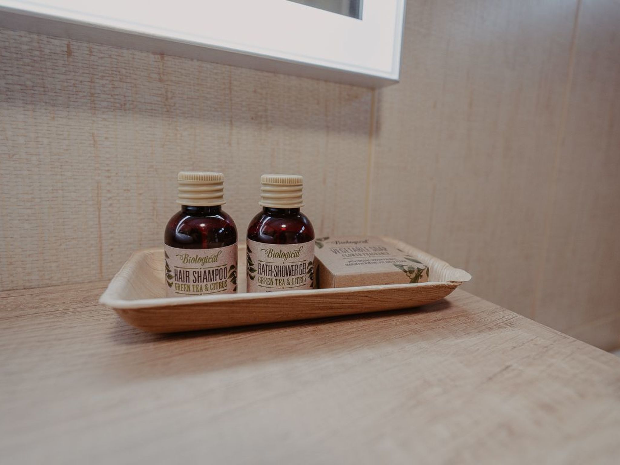 Ferienbungalow mit Grill, Garten und Terrasse-Inside