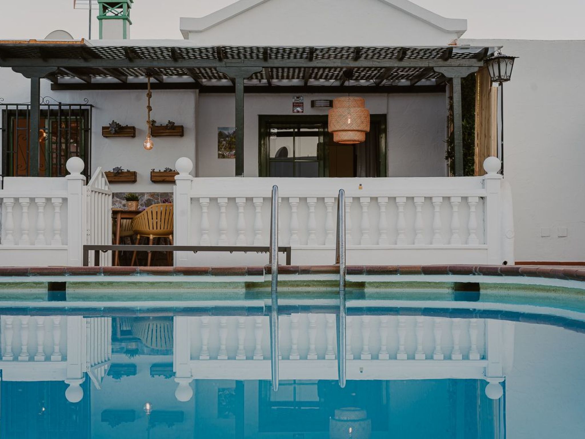 Ferienbungalow mit Grill, Garten und Terrasse-Inside