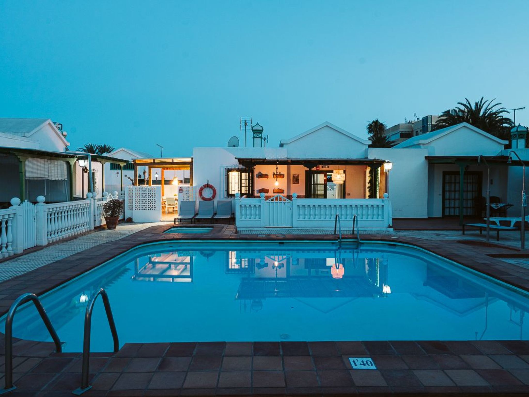 Ferienbungalow mit Grill, Garten und Terrasse-Inside