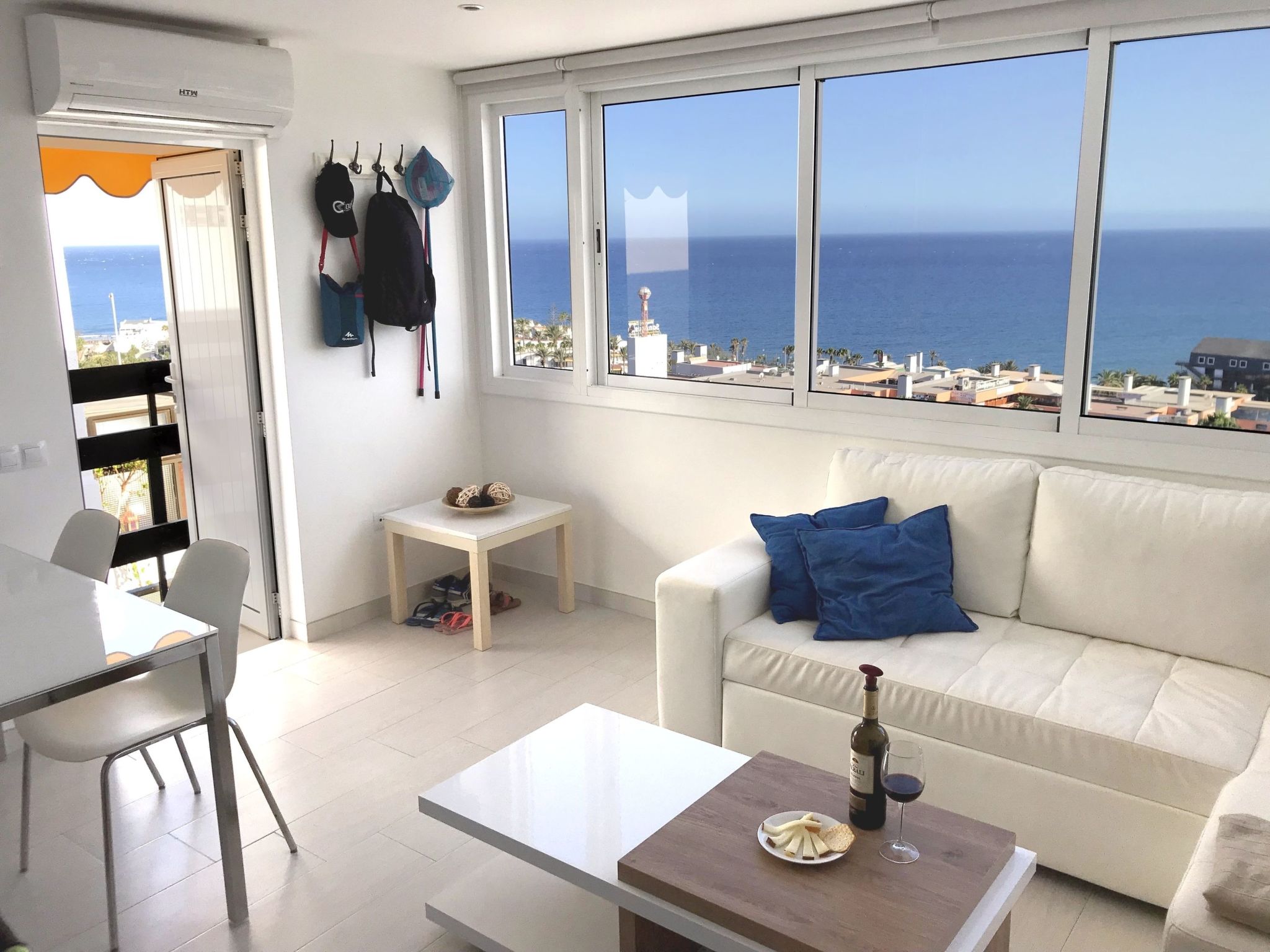 Charmante Wohnung mit Meerblick in San Agustin-Binnen