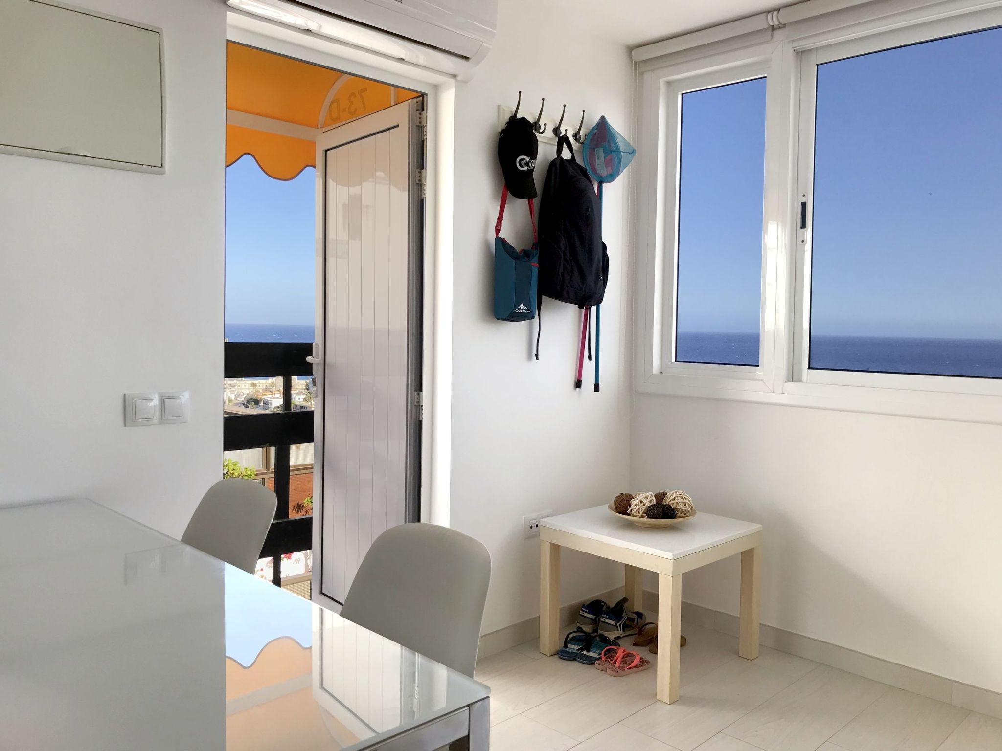 Charmante Wohnung mit Meerblick in San Agustin-Binnen