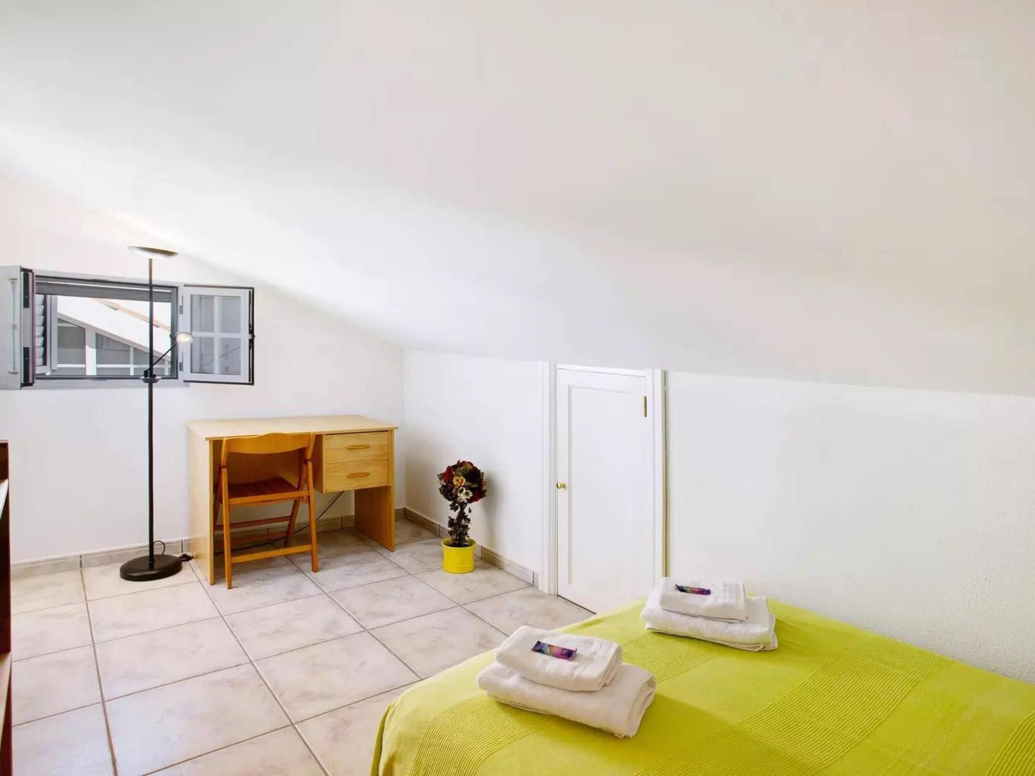 VCV Bungalow Belda-Image-tags.info