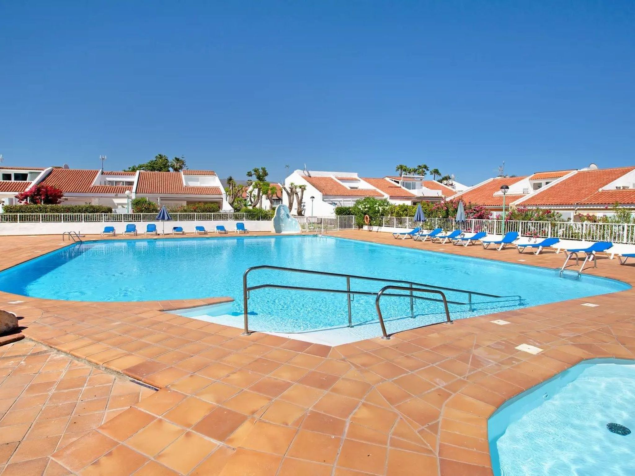 VCV Bungalow Belda-Image-tags.info