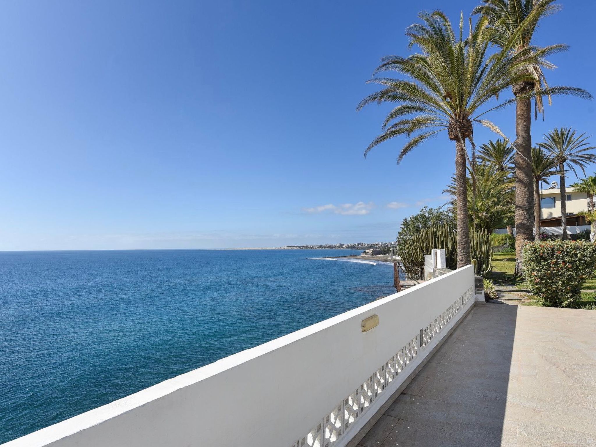 Photo of Wohnung mit Blick auf das Wasser