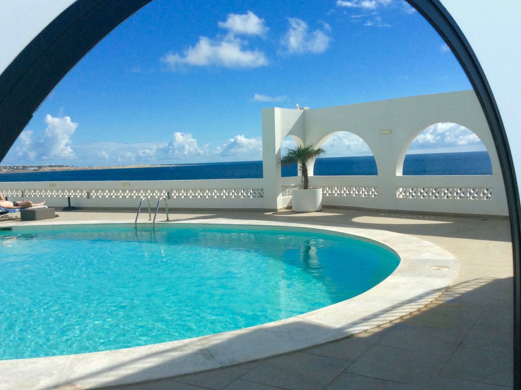 Wohnung mit Blick auf das Wasser-Image-tags.info