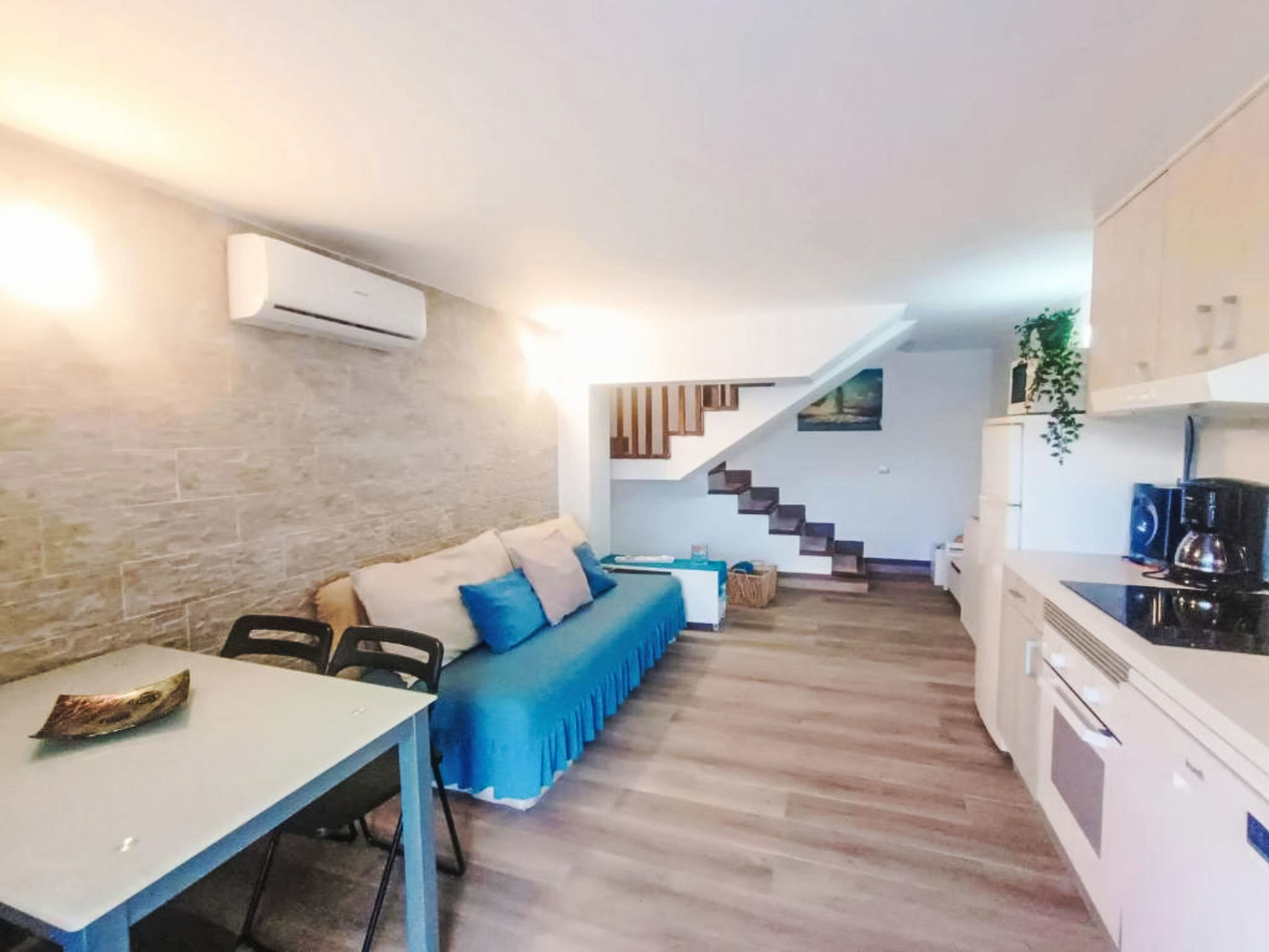 Photo of Schöne Wohnung Sun Club