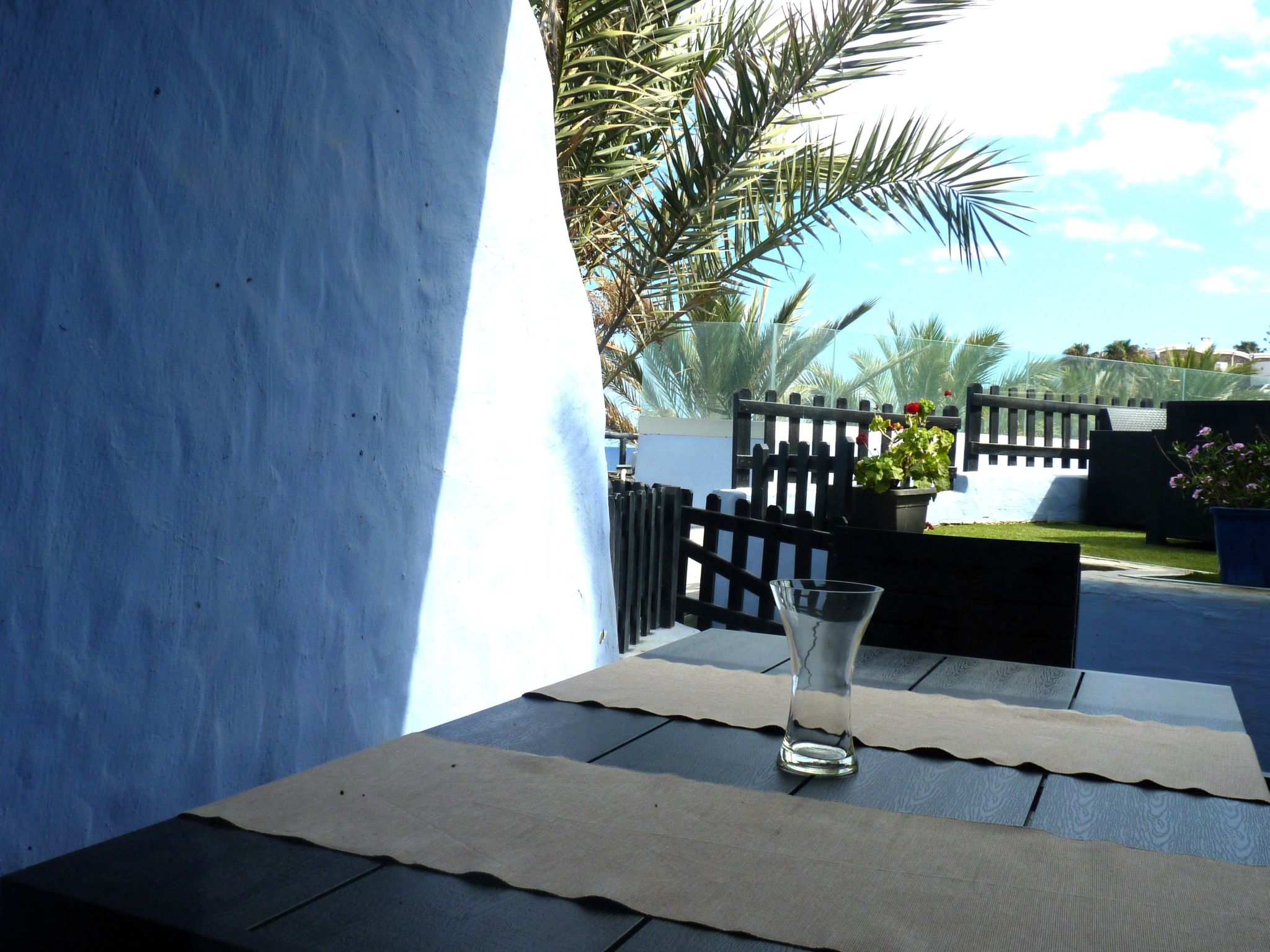 Photo of Drean on the Beach, erste Linie am Meer -Garten