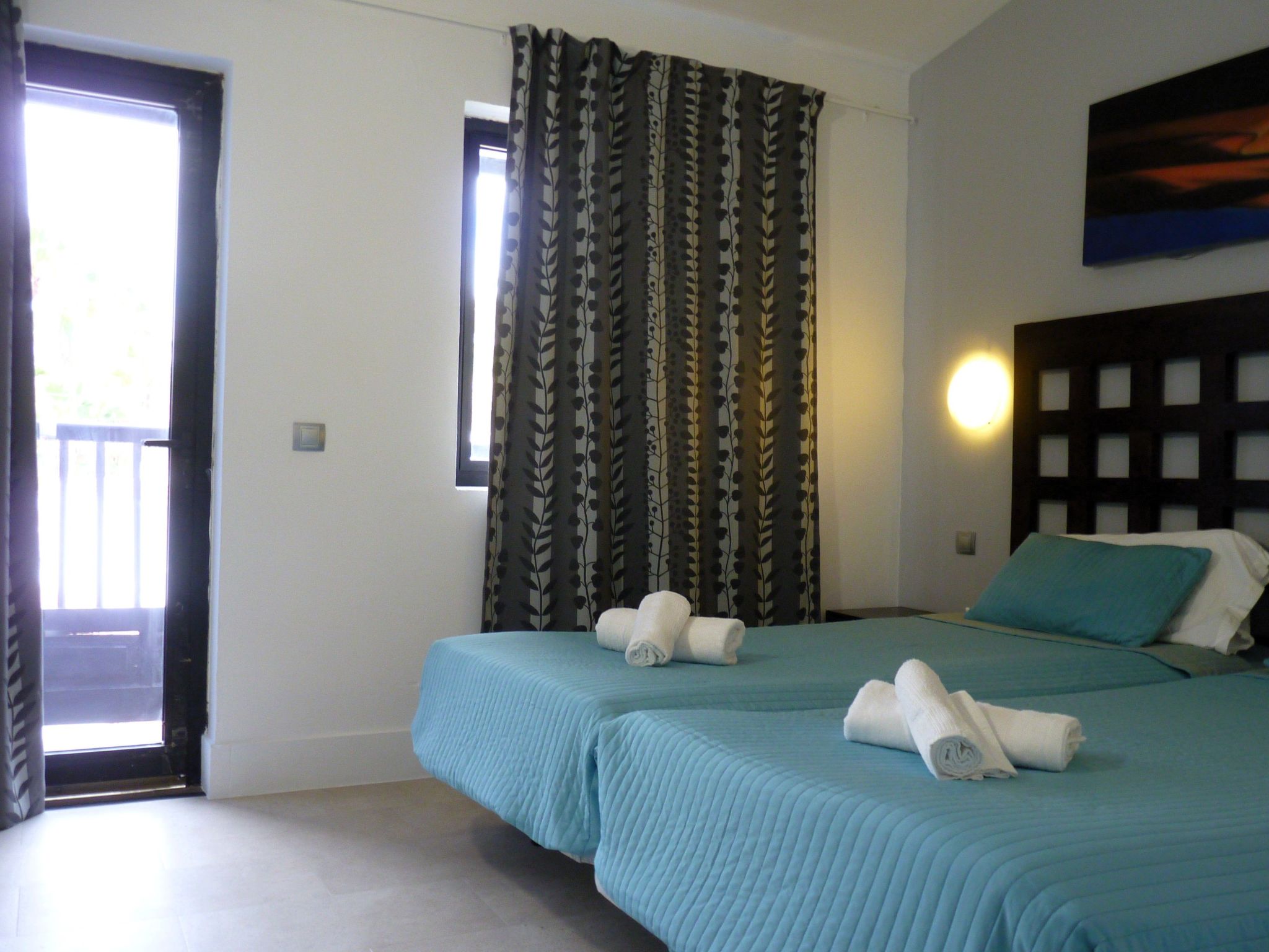 Photo of Drean on the Beach, erste Linie am Meer -Garten