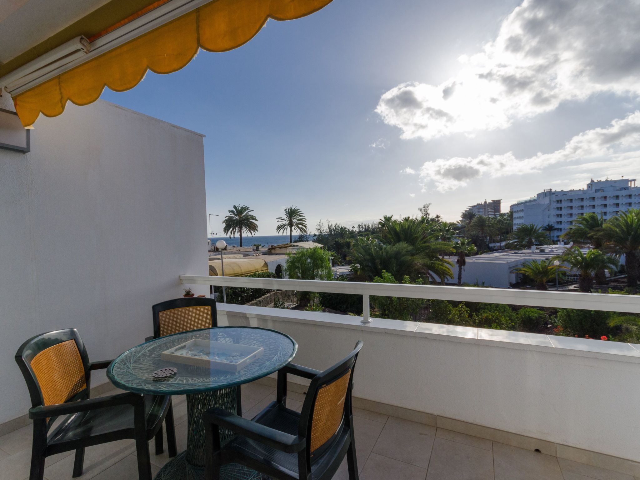 Photo of Terrassenwohnung mit zwei Schlafzimmern am Strand