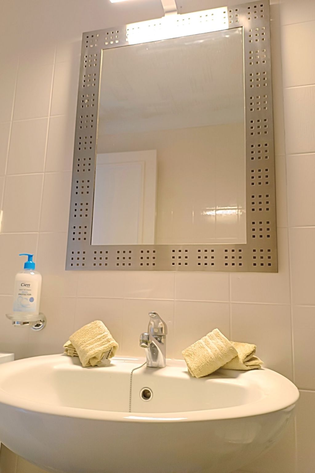 Photo of "Surycan 133" mit Terrasse