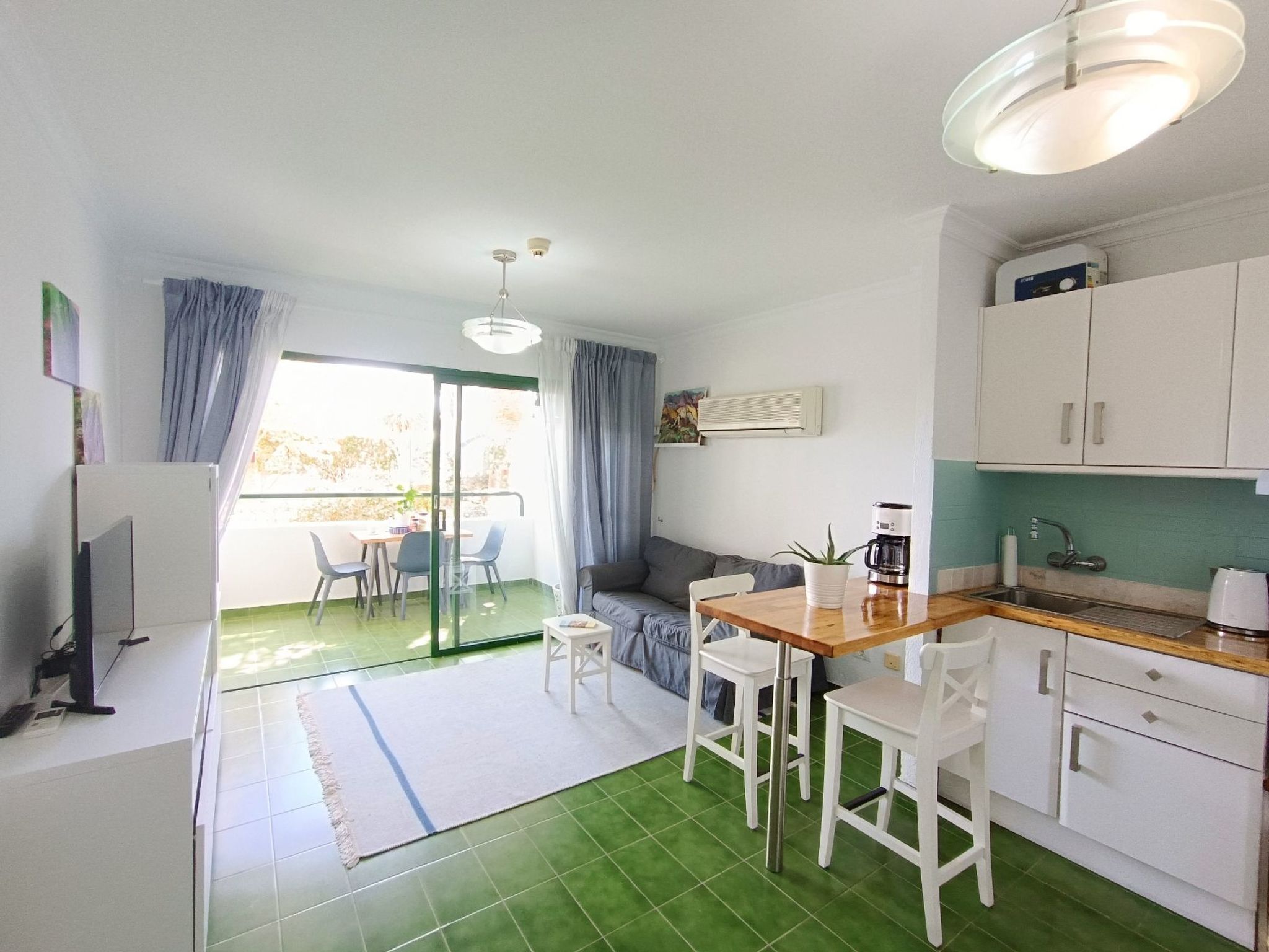 Photo of "Surycan 133" mit Terrasse