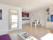 Intiem appartement aan zee in San Agustín met zwembad - thumbnail 4