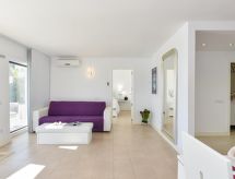 Intiem appartement aan zee in San Agustín met zwembad - thumbnail 6