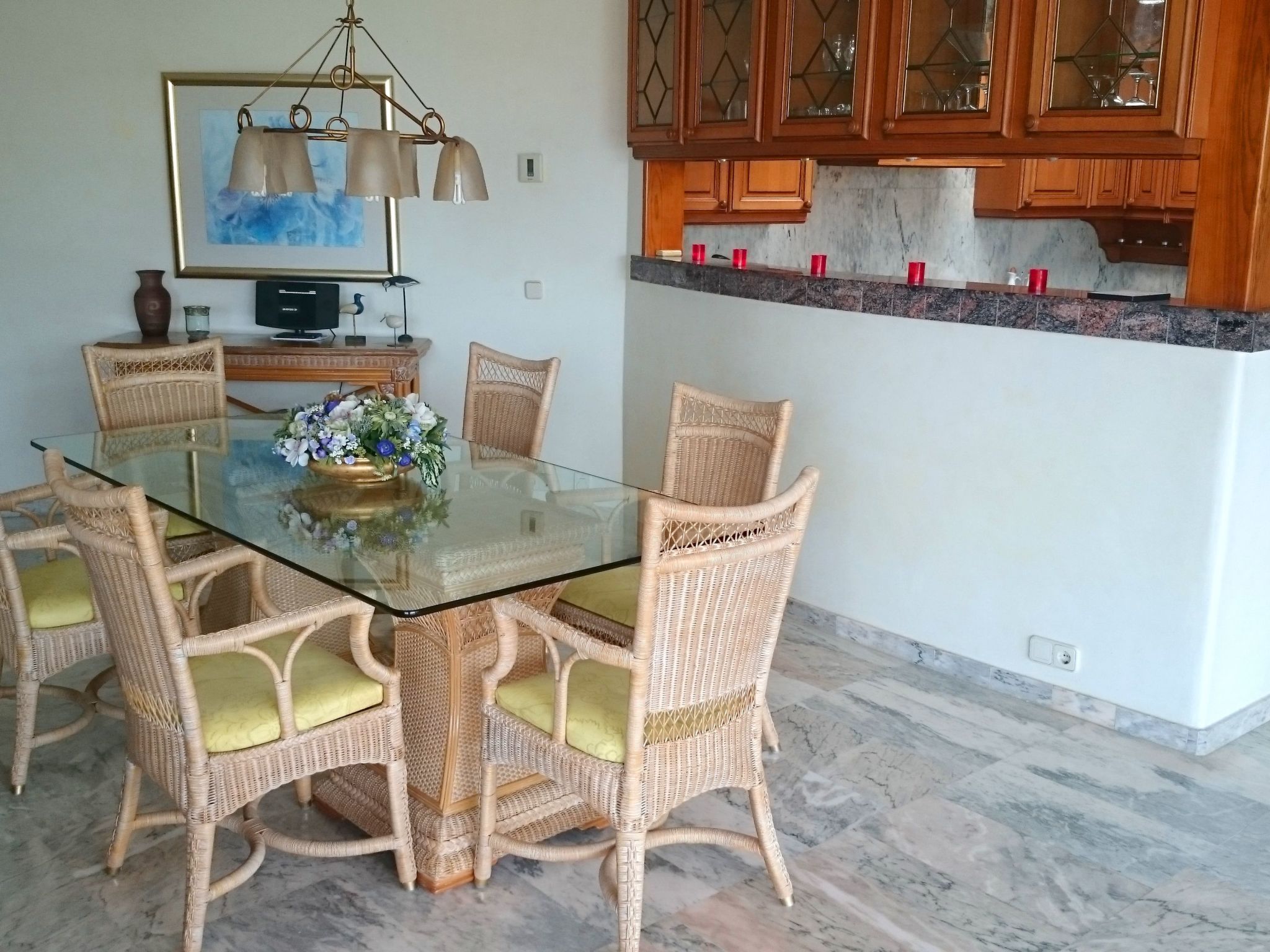 Villa mit Garten, Pool , Grill und Terrasse-Binnen