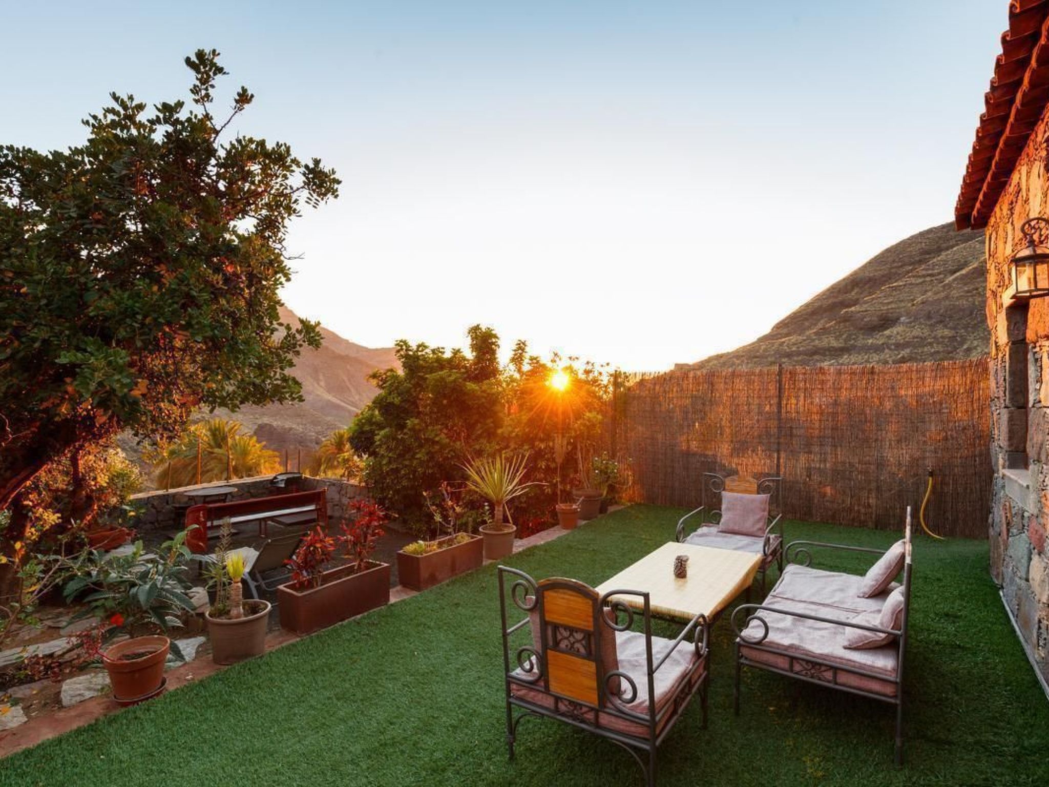 Komfortables Ferienhaus mit privatem Pool und idealer Lage im Naturpark mit Näh-Image-tags.info