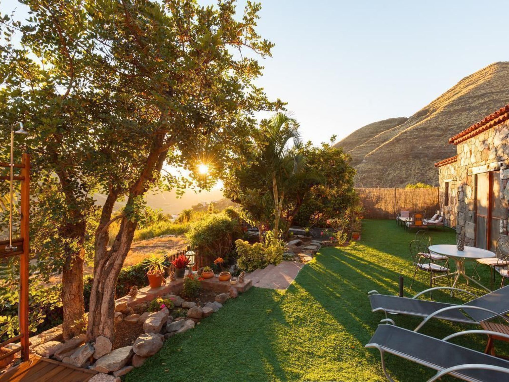 Komfortables Ferienhaus mit privatem Pool und idealer Lage im Naturpark mit Näh-Image-tags.info