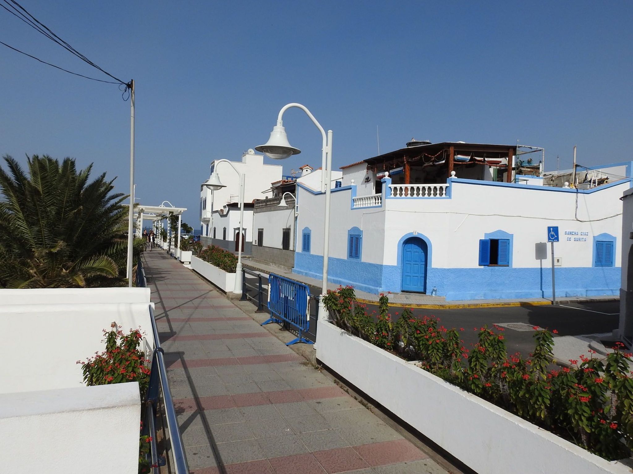 Haus mit Jacuzzi, Blick auf Berge, Meer und Entspannung-Binnen