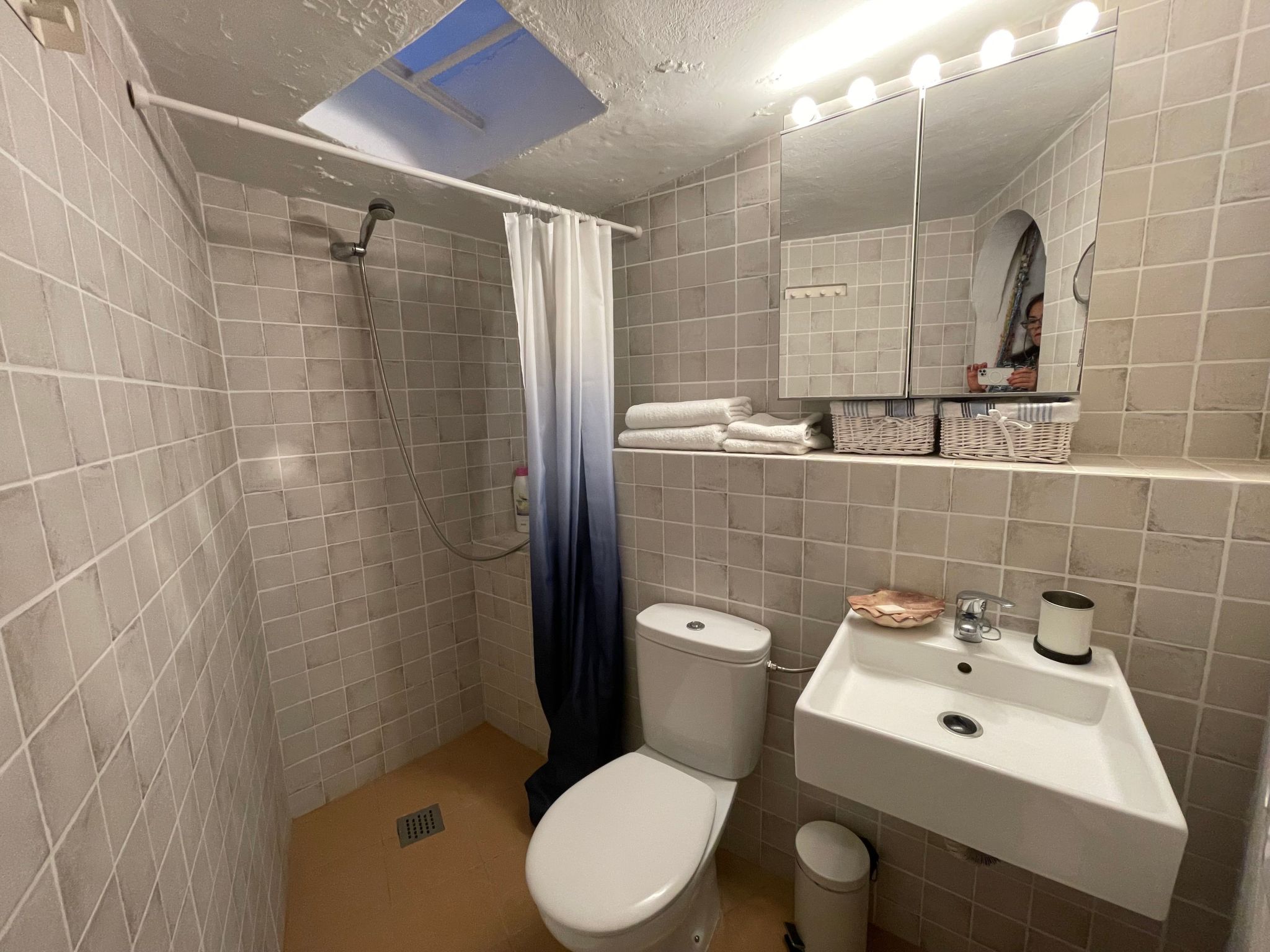 Haus mit Jacuzzi, Blick auf Berge, Meer und Entspannung-Binnen