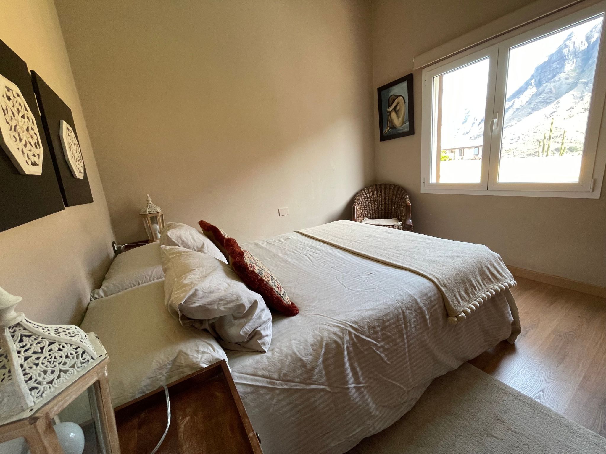 Haus mit Jacuzzi, Blick auf Berge, Meer und Entspannung-Binnen