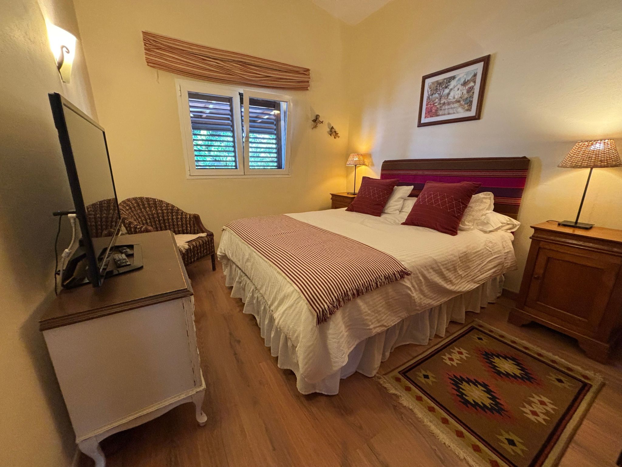 Haus mit Jacuzzi, Blick auf Berge, Meer und Entspannung-Binnen