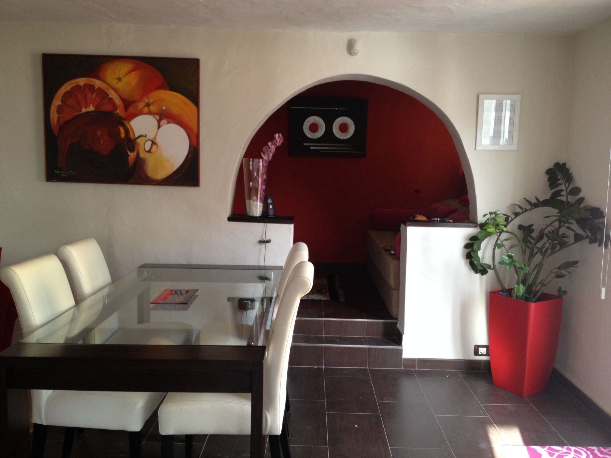 Haus mit beheiztem Schwimmbad, Berg- und Meerblick-Binnen