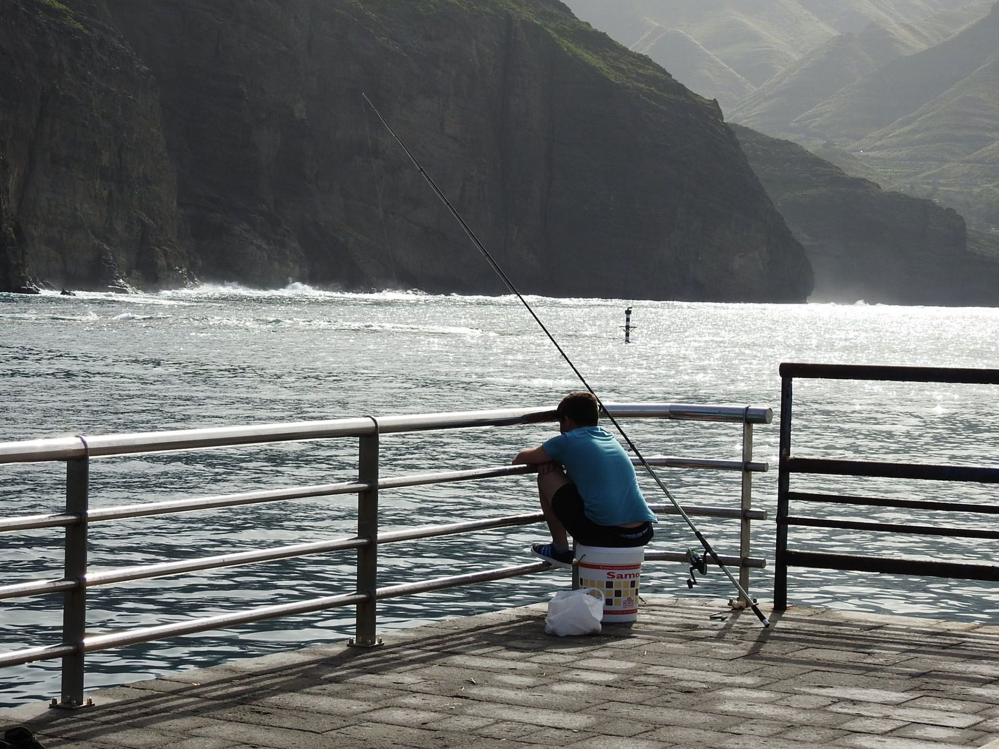 Haus mit beheiztem Schwimmbad, Berg- und Meerblick-Binnen