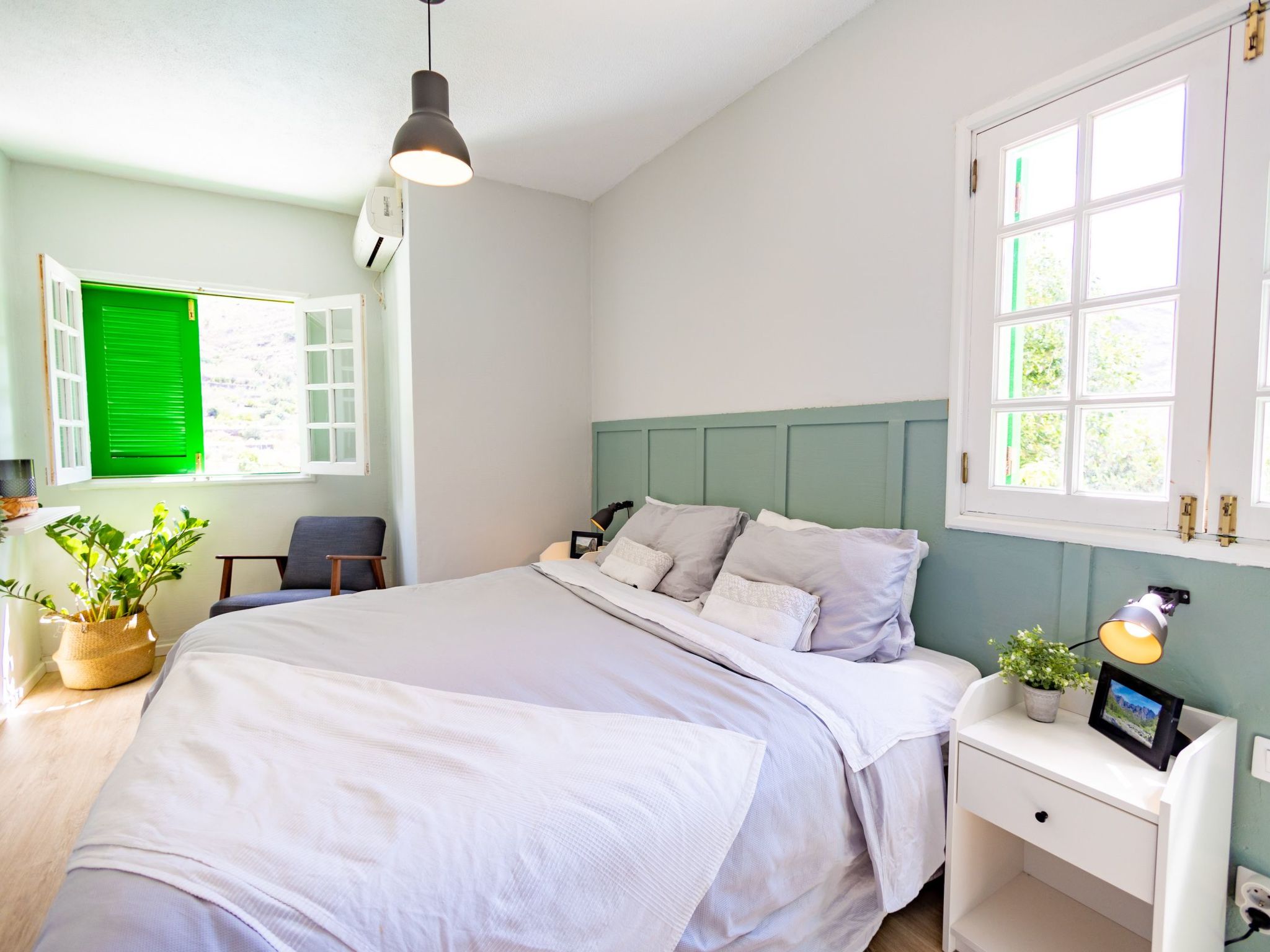 Grosses Haus mit eigenem Pool-Image-tags.info