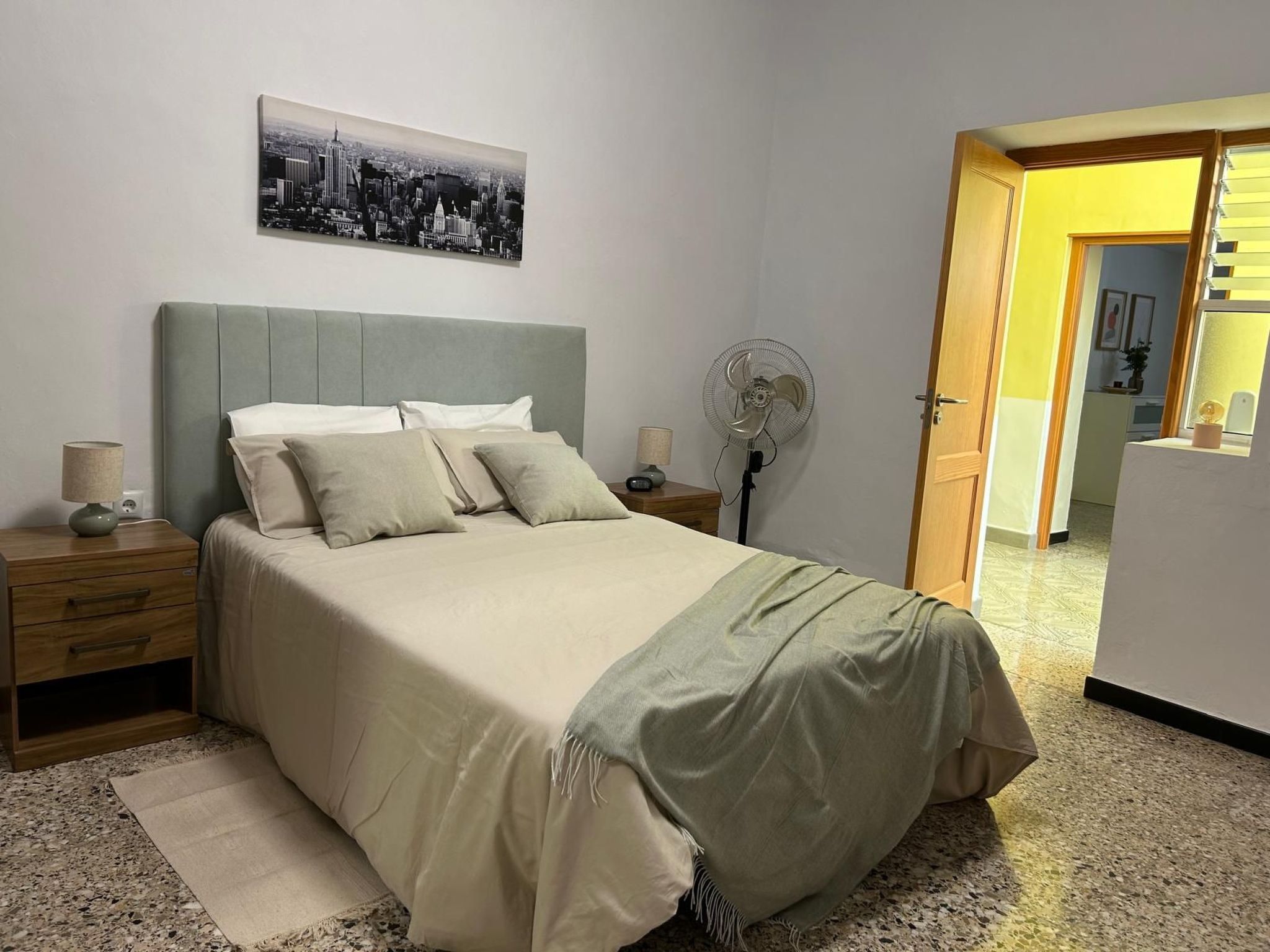 Edara Home - Haus mit privatem Garten-Binnen