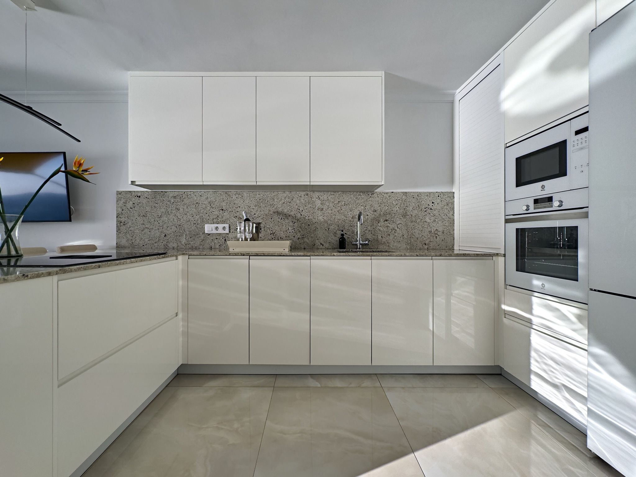 Patalavaca parel: 50m² luxe aan zee met spectaculair uitzicht - foto 9