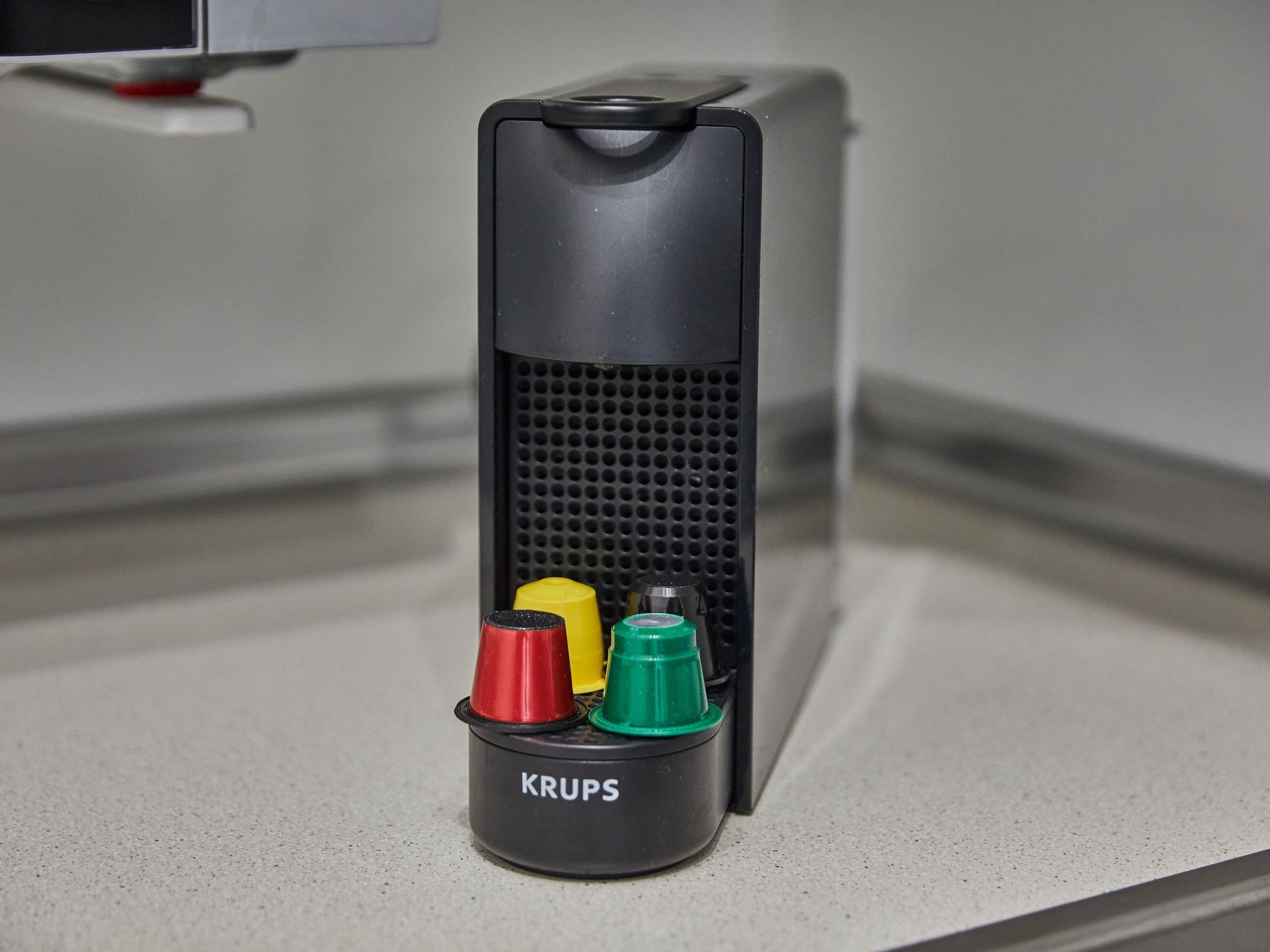 Modernes Strandapartment mit atemberaubendem Meerblick-Image-tags.info