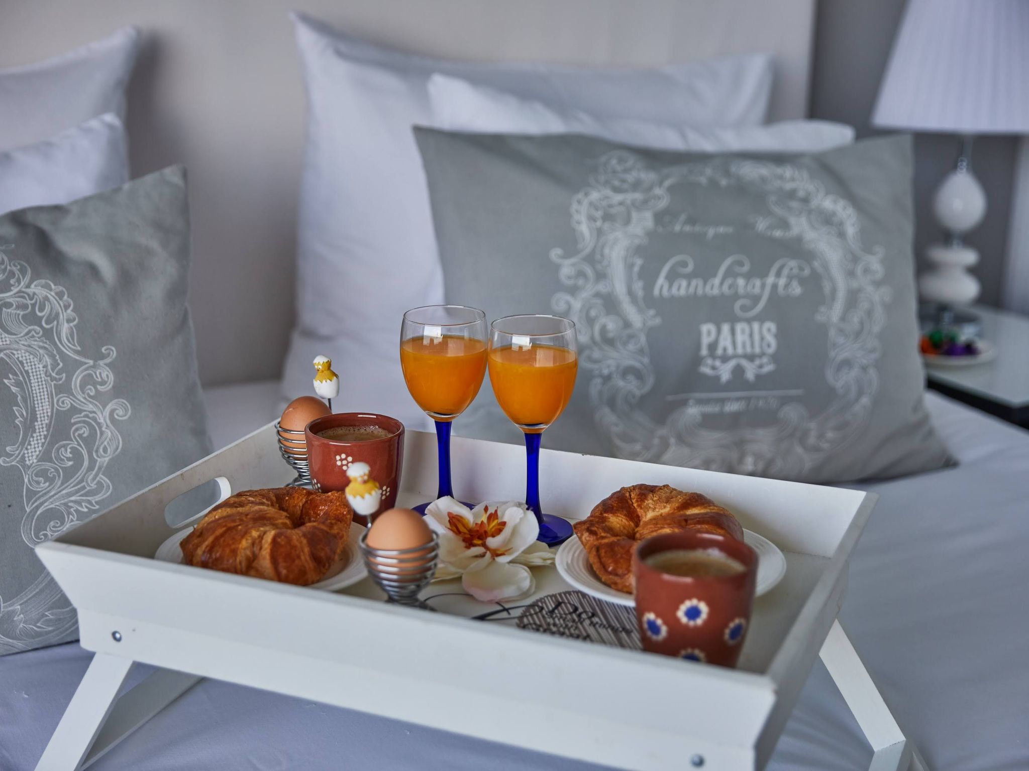 Modernes Strandapartment mit atemberaubendem Meerblick-Binnen