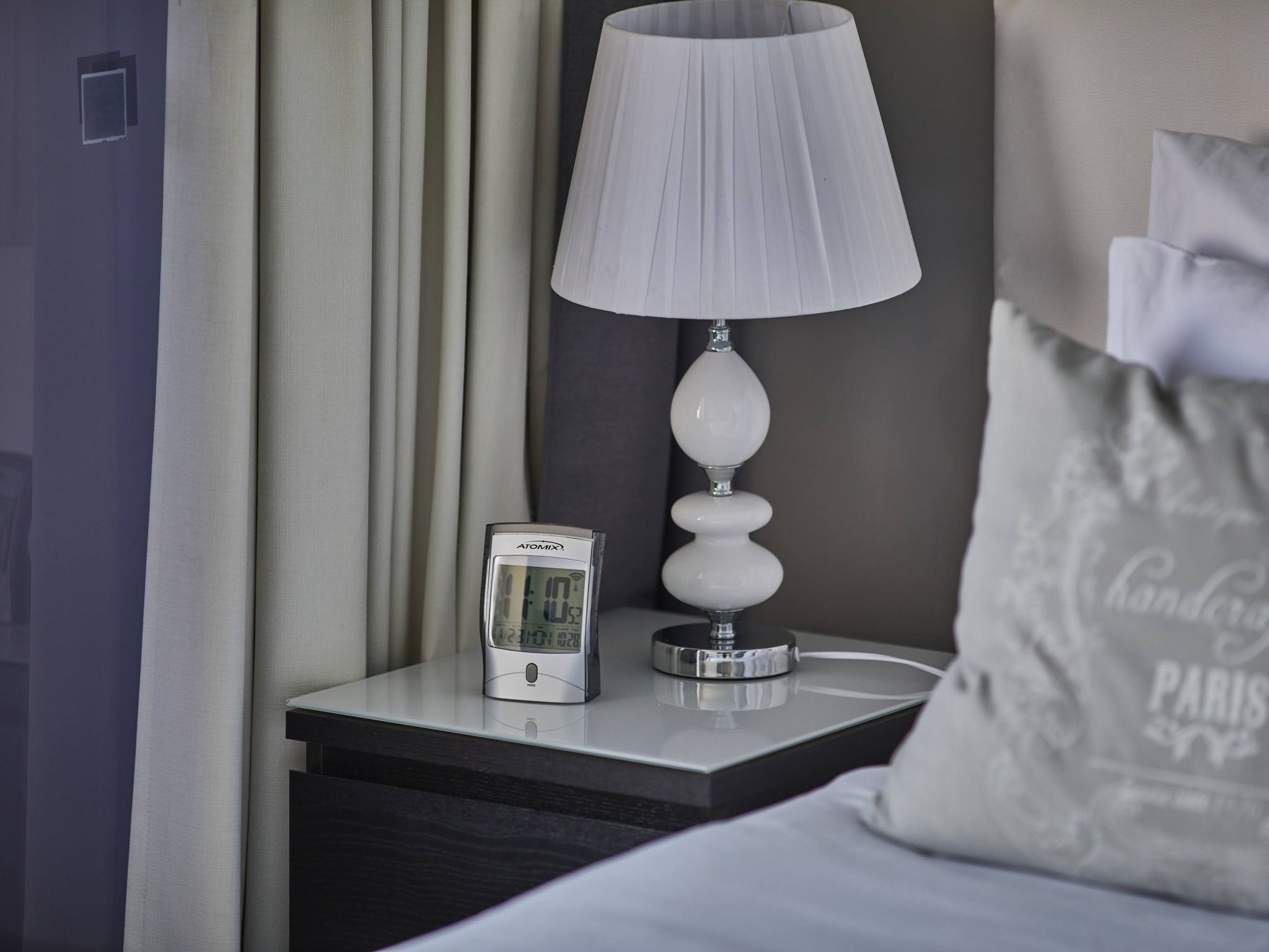 Modernes Strandapartment mit atemberaubendem Meerblick-Binnen