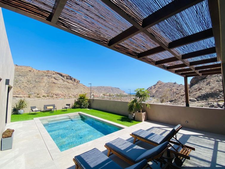 Search and Stay Destinations. Holidays Rentals in Mogán, Las Palmas - Canary Islands - Spain