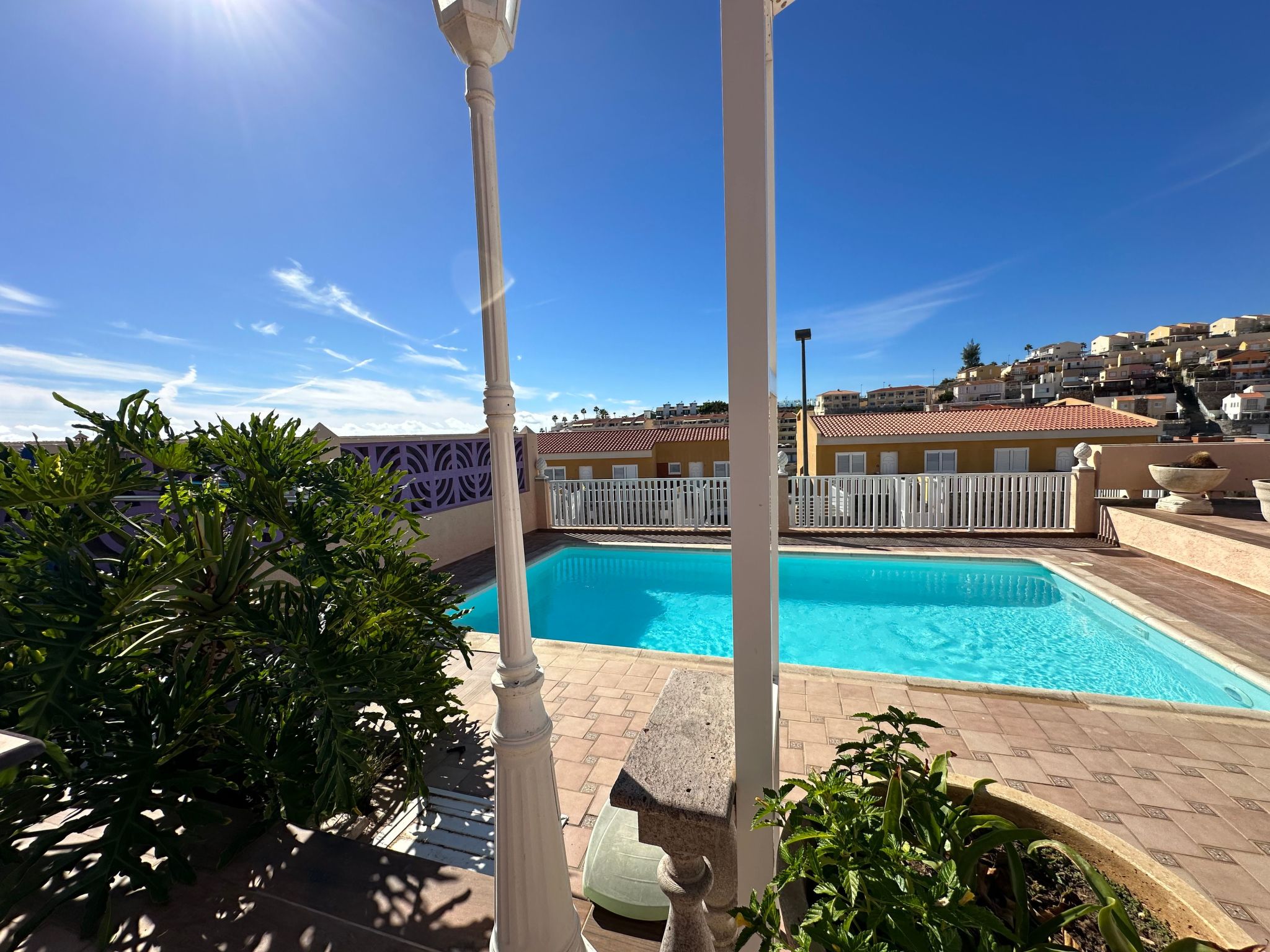 Villa "Esmeralda" mit Garten, Grill und Terrasse-Buiten