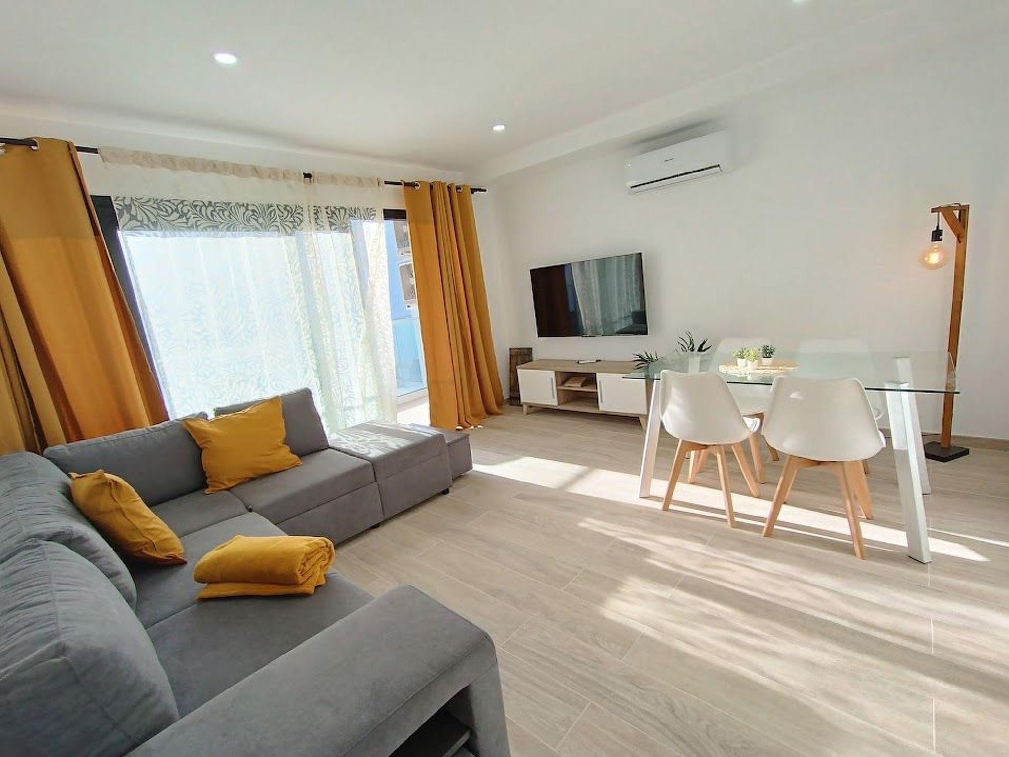 Deluxe Arguineguin Strand -Playa - Pool-Binnen