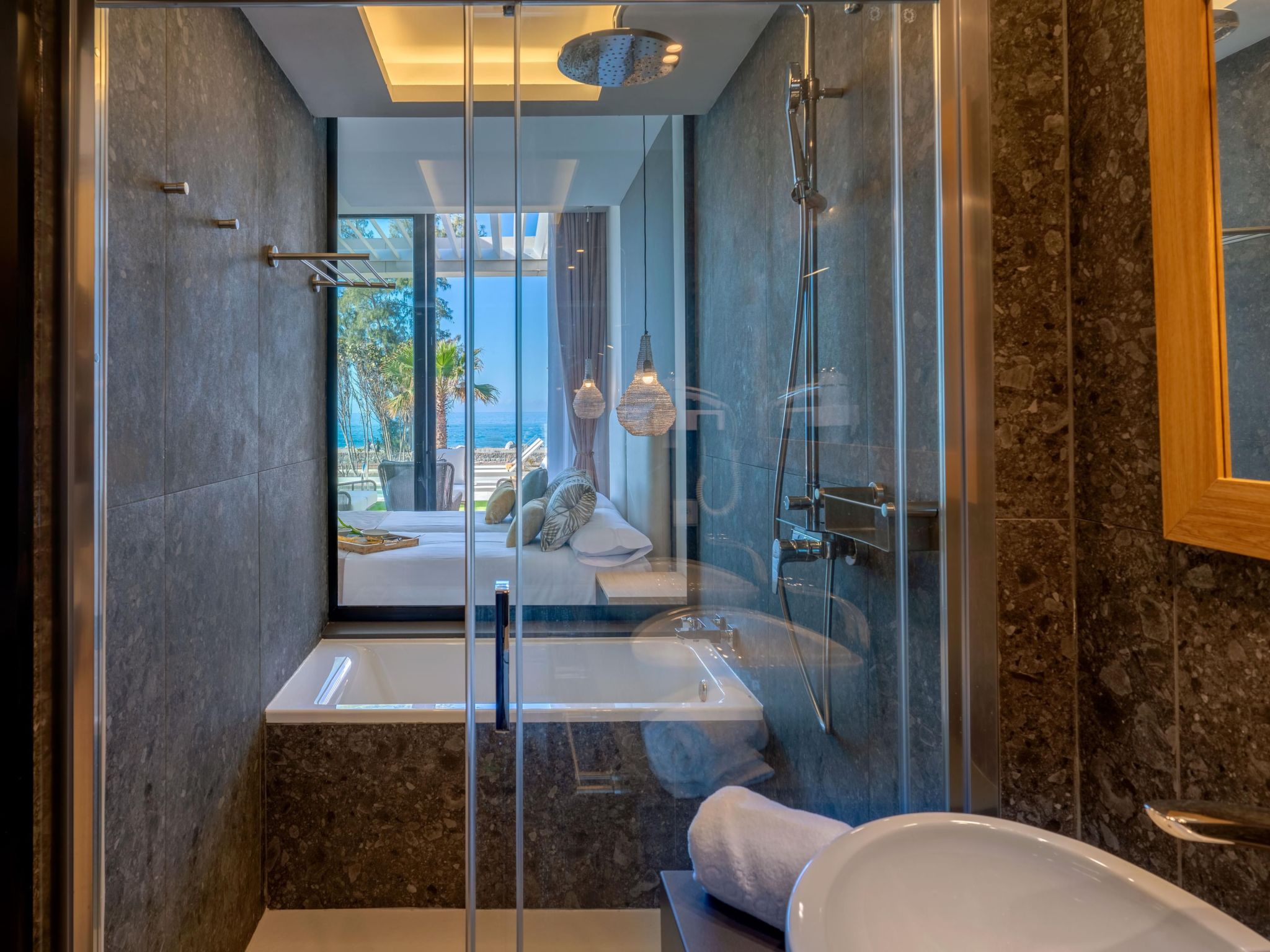 Villa mit Wasserblick-Inside