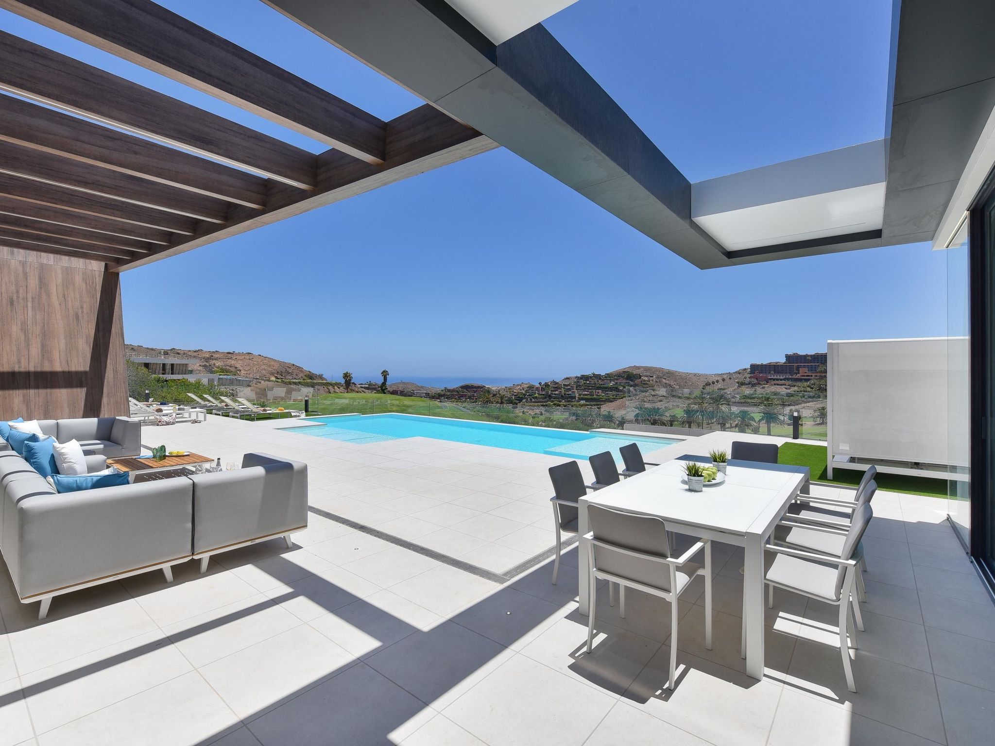 Photo of Sunset 10PAX