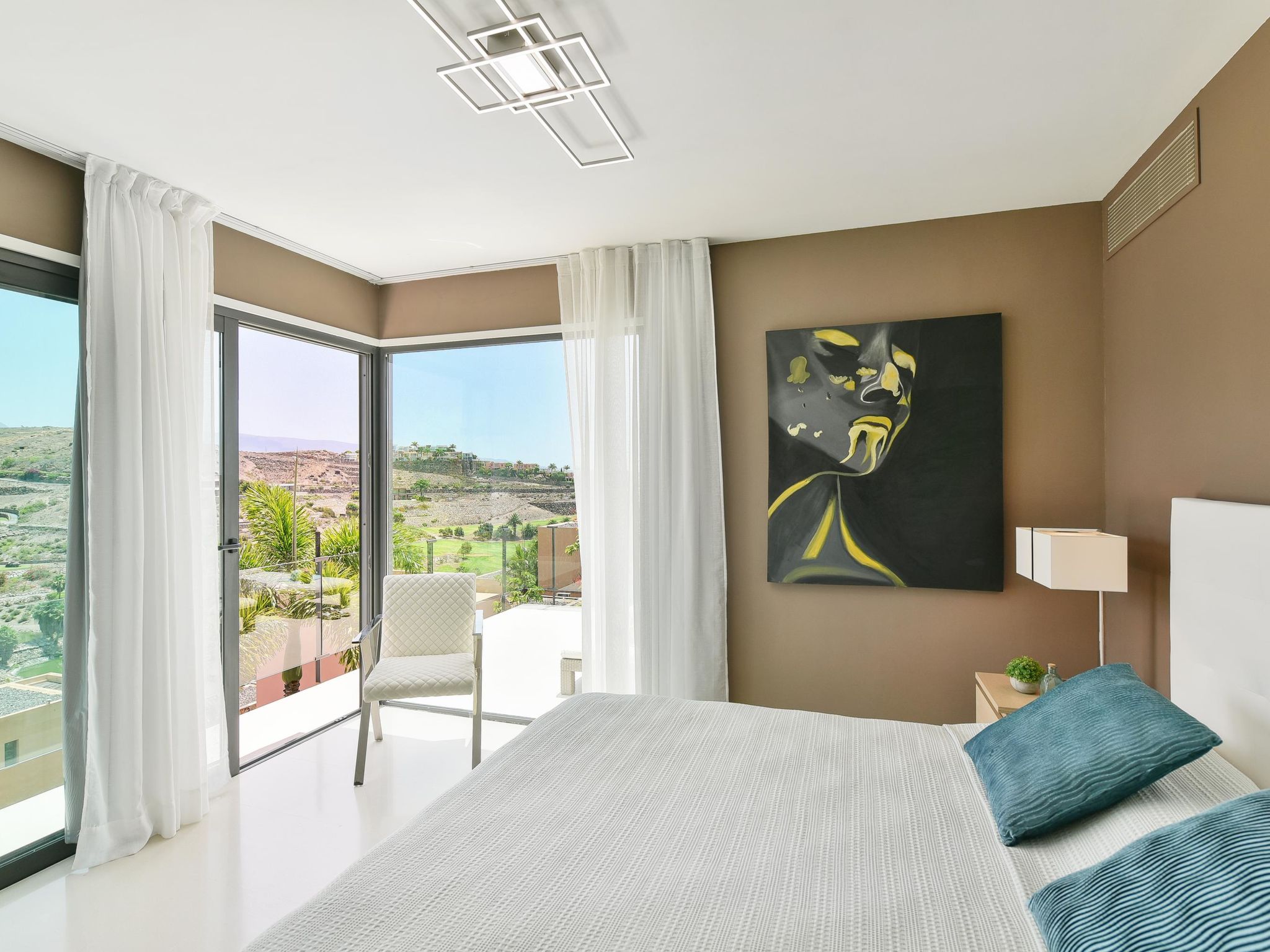 Photo of Los Lagos 31