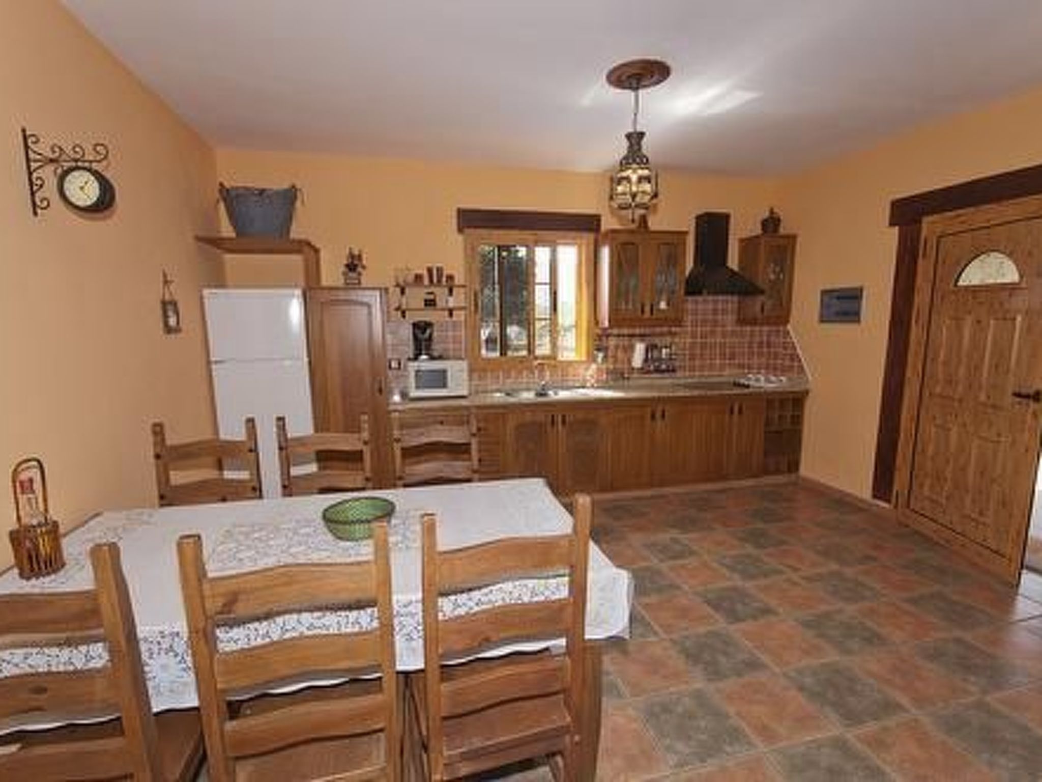 "La Almendra" mit Terrasse