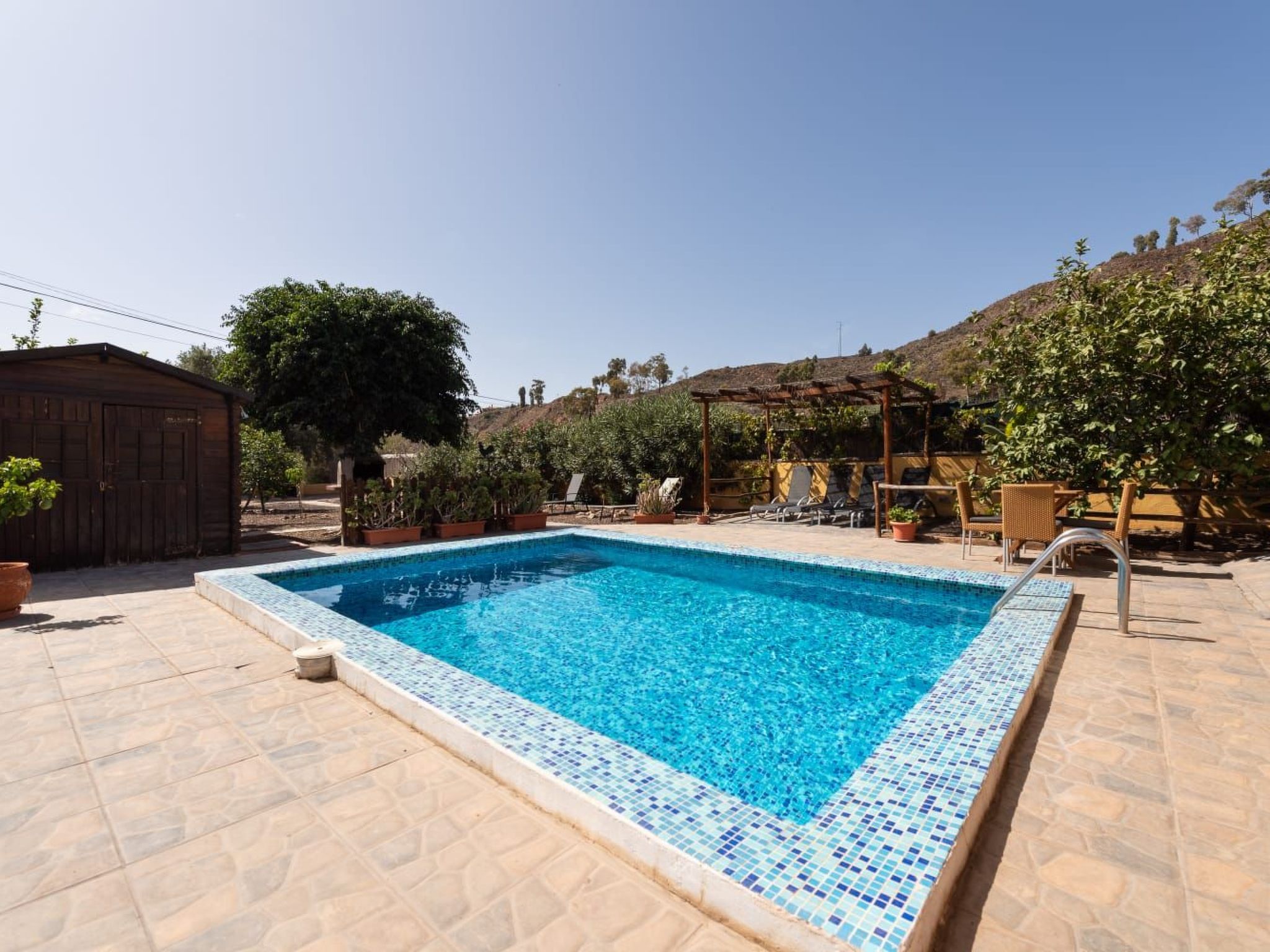 "La Almendra" mit Terrasse-Outside