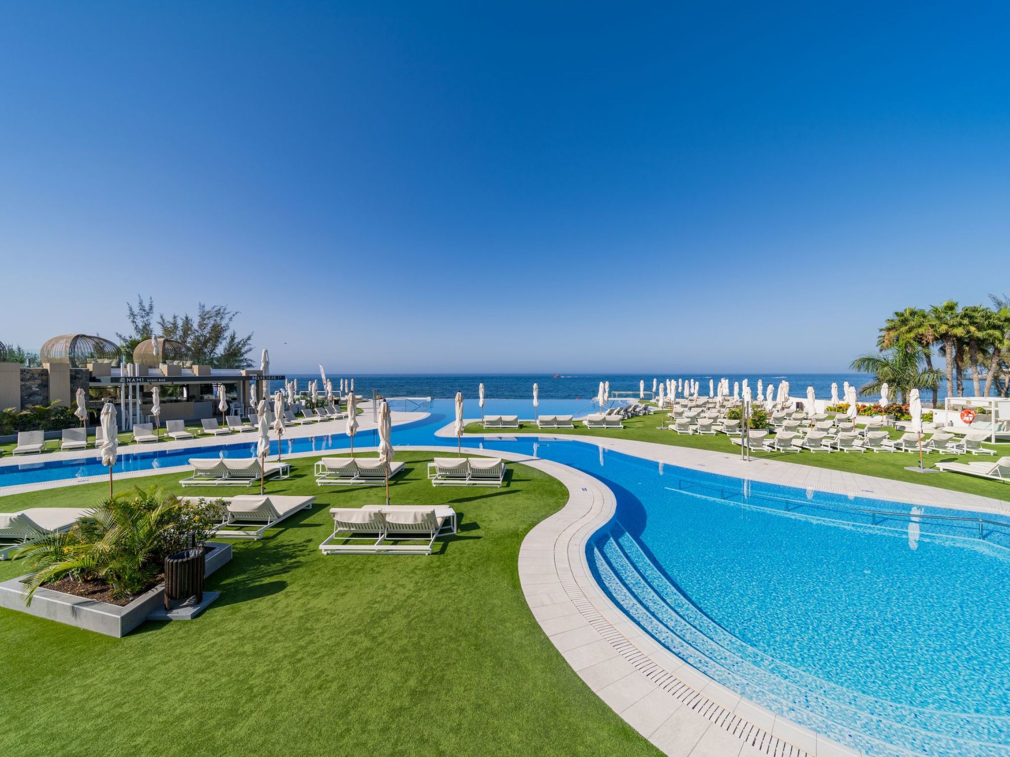 Photo of Villa mit Wasserblick