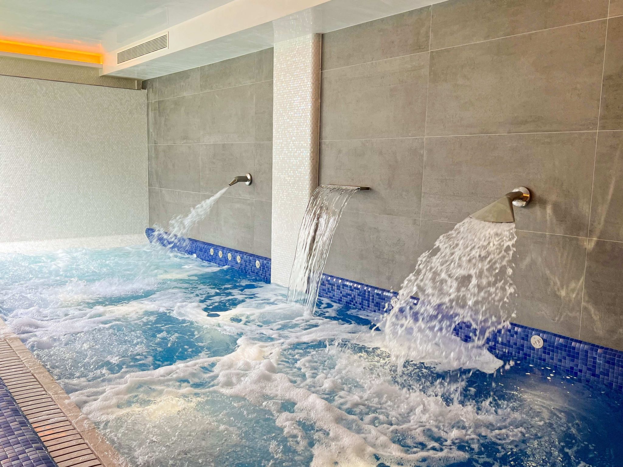 Photo of Villa mit Wasserblick