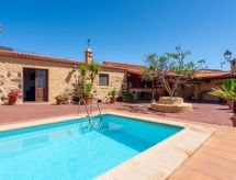 Kanarische Finca mit Pool und herrlicher Aussicht