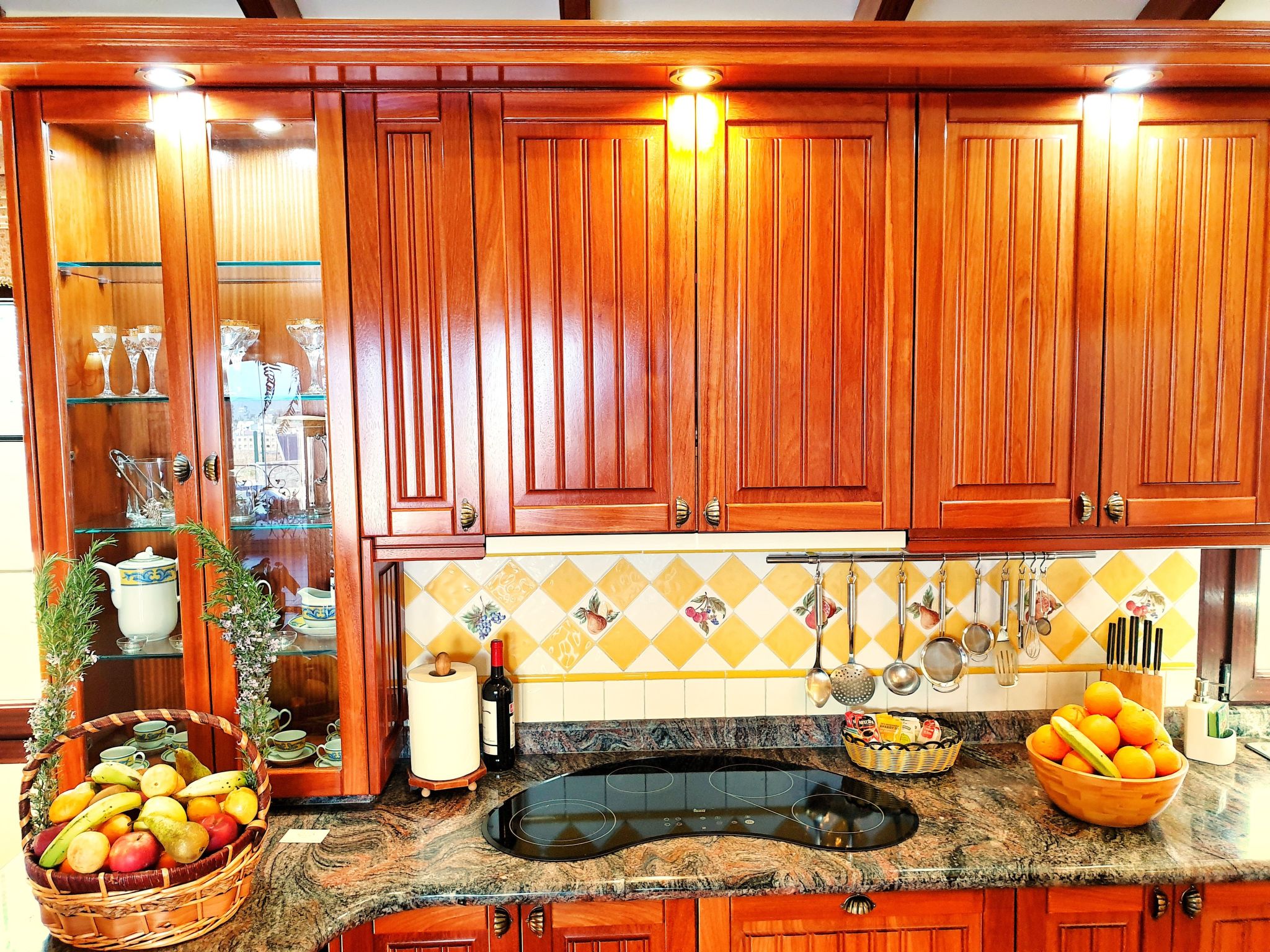 Villa Lucas mit Gartenterrasse und Schwimmbad-Binnen