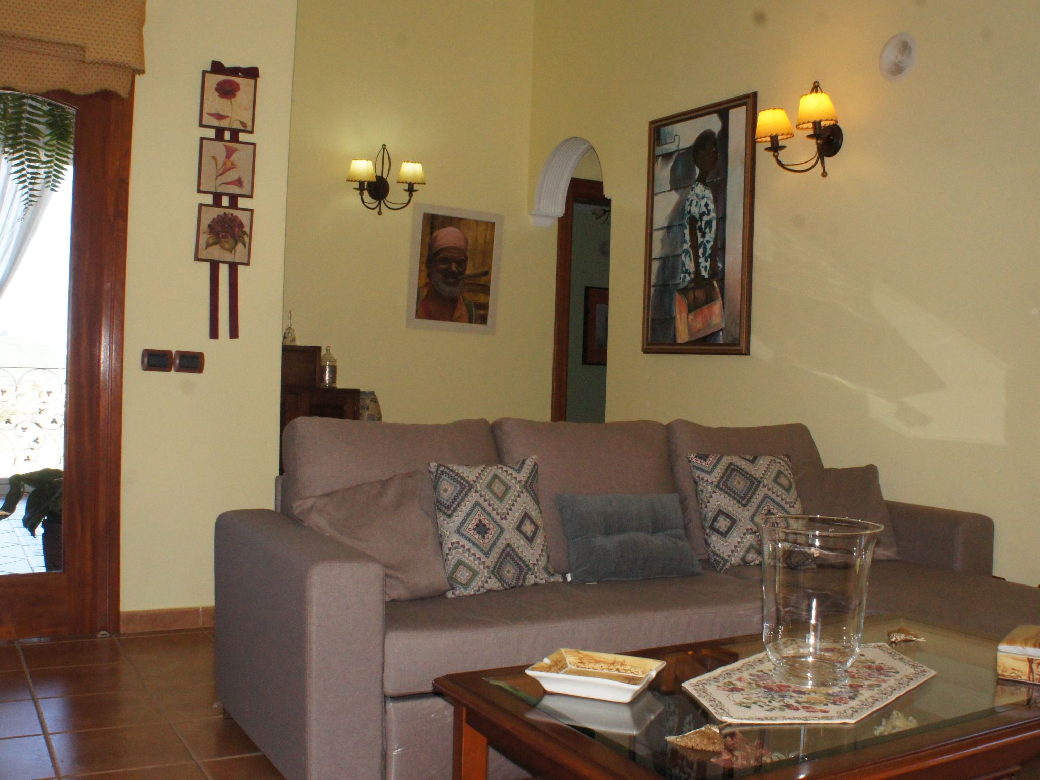 Villa Lucas mit Gartenterrasse und Schwimmbad-Binnen