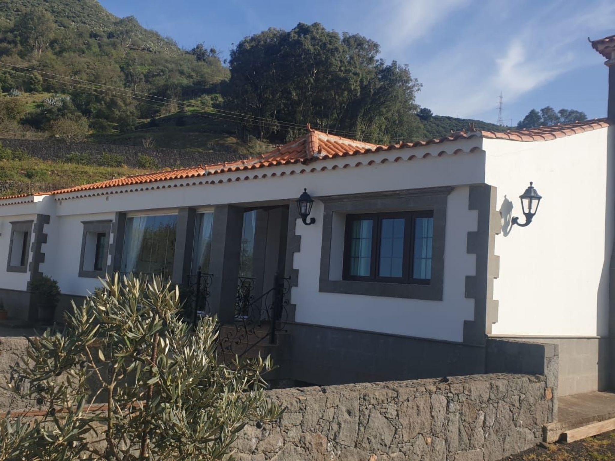 Villa Lucas mit Gartenterrasse und Schwimmbad-Binnen