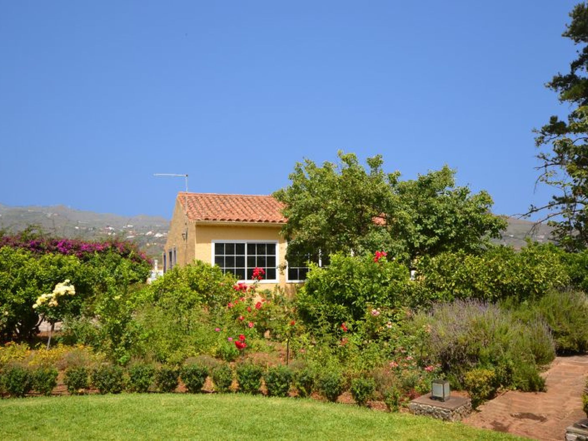 Charmantes Landhaus mit Pool M08GC-Outside